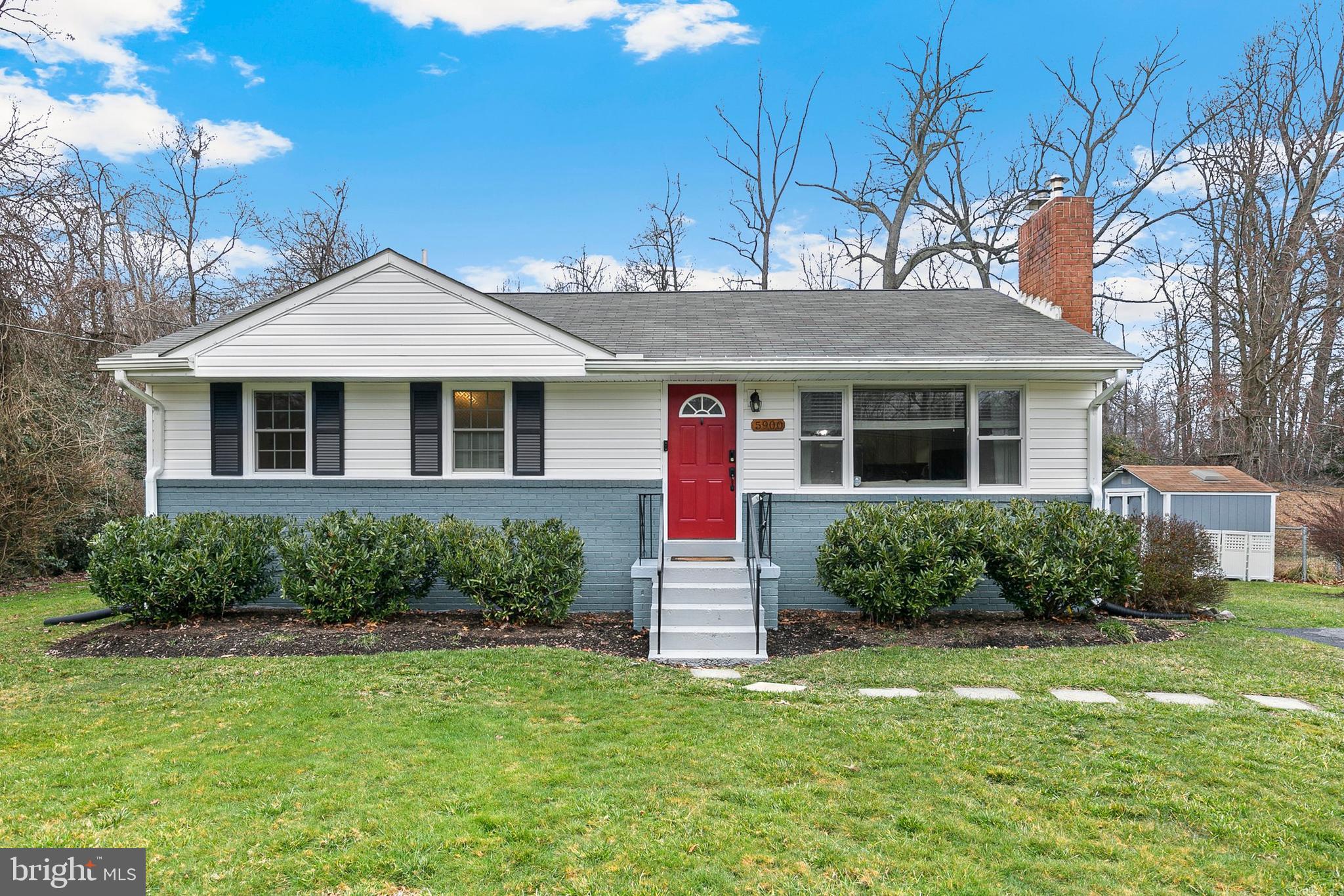 WEST LAUREL ACRES - Residential