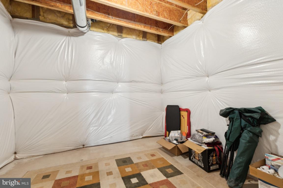 NEW BRISTOW VILLAGE - Residential