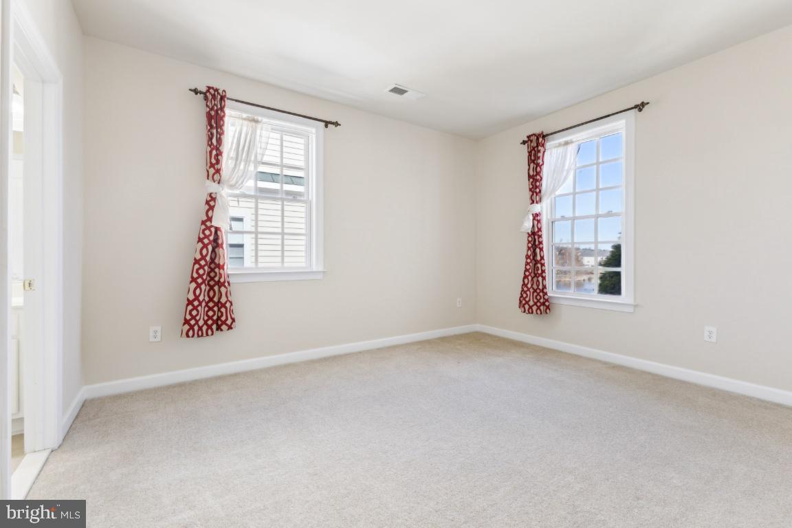 NEW BRISTOW VILLAGE - Residential