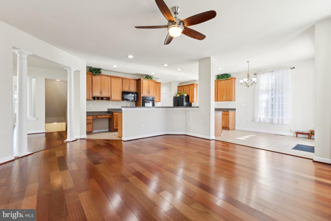 NEW BRISTOW VILLAGE - Residential