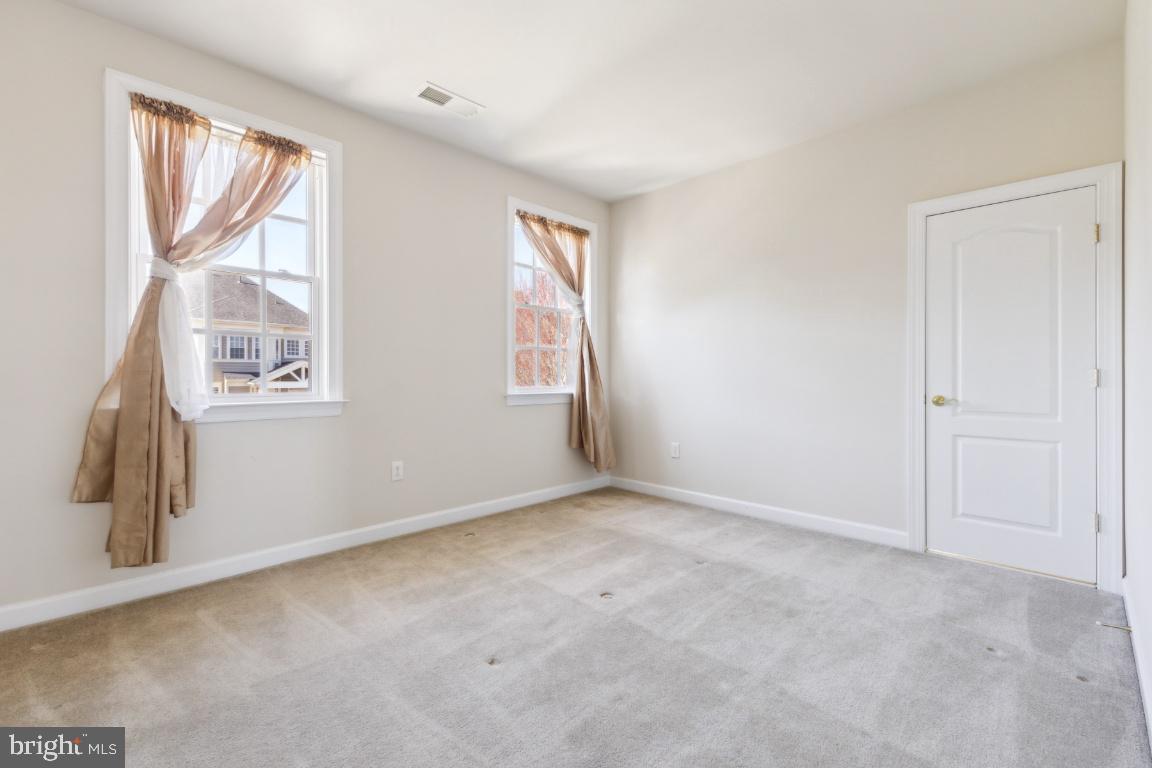 NEW BRISTOW VILLAGE - Residential