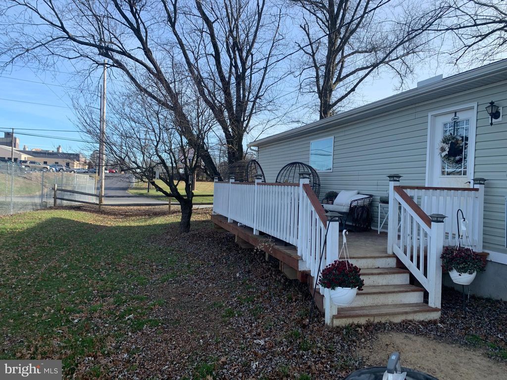 Photo of 924 LANCASTER PIKE, QUARRYVILLE, PA 17566 (MLS # PALA2028886)