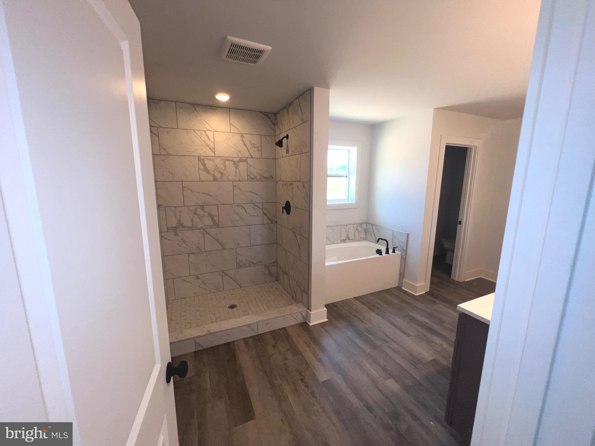 HIGH VIEW ESTATES - Residential