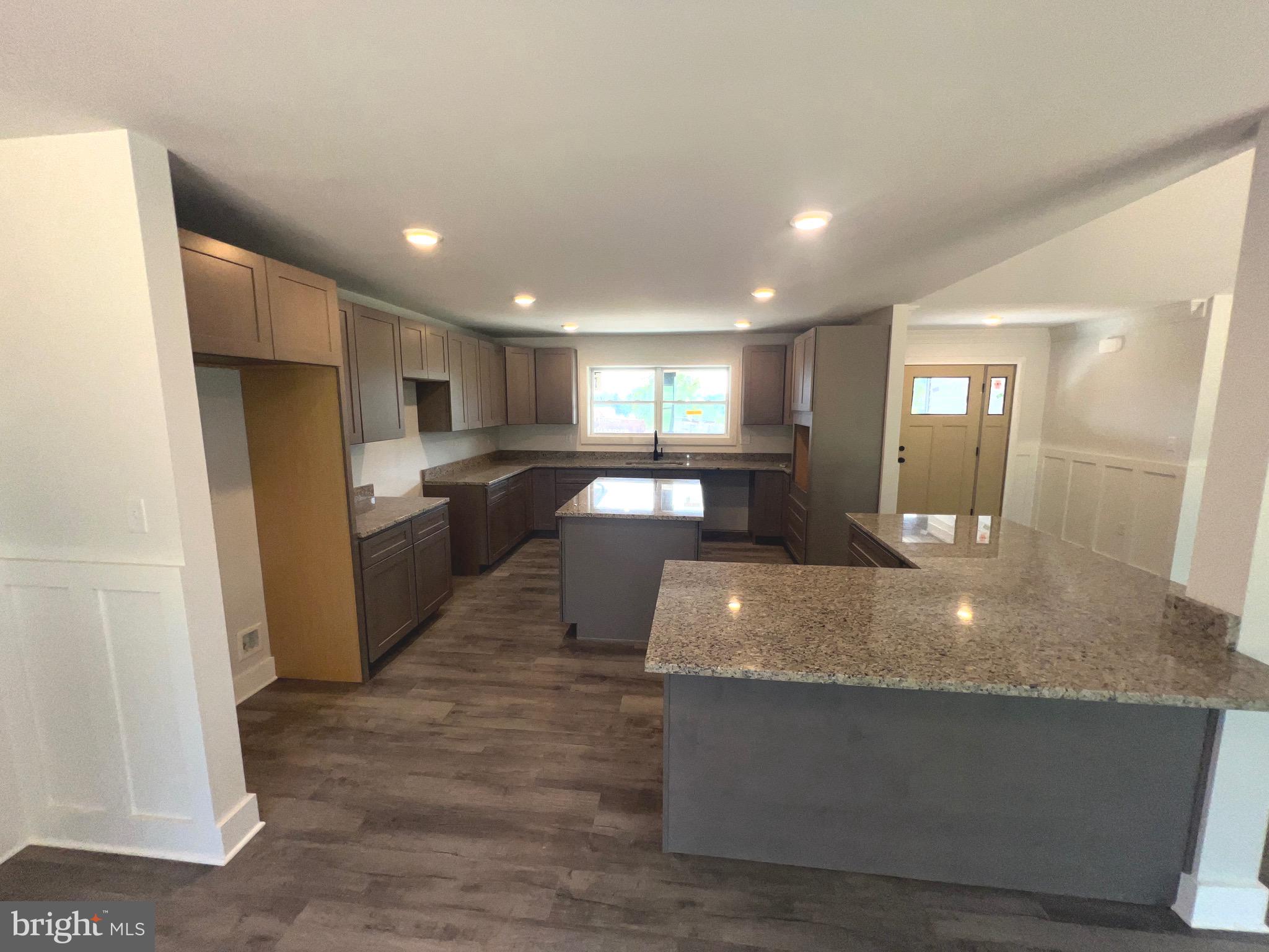 HIGH VIEW ESTATES - Residential