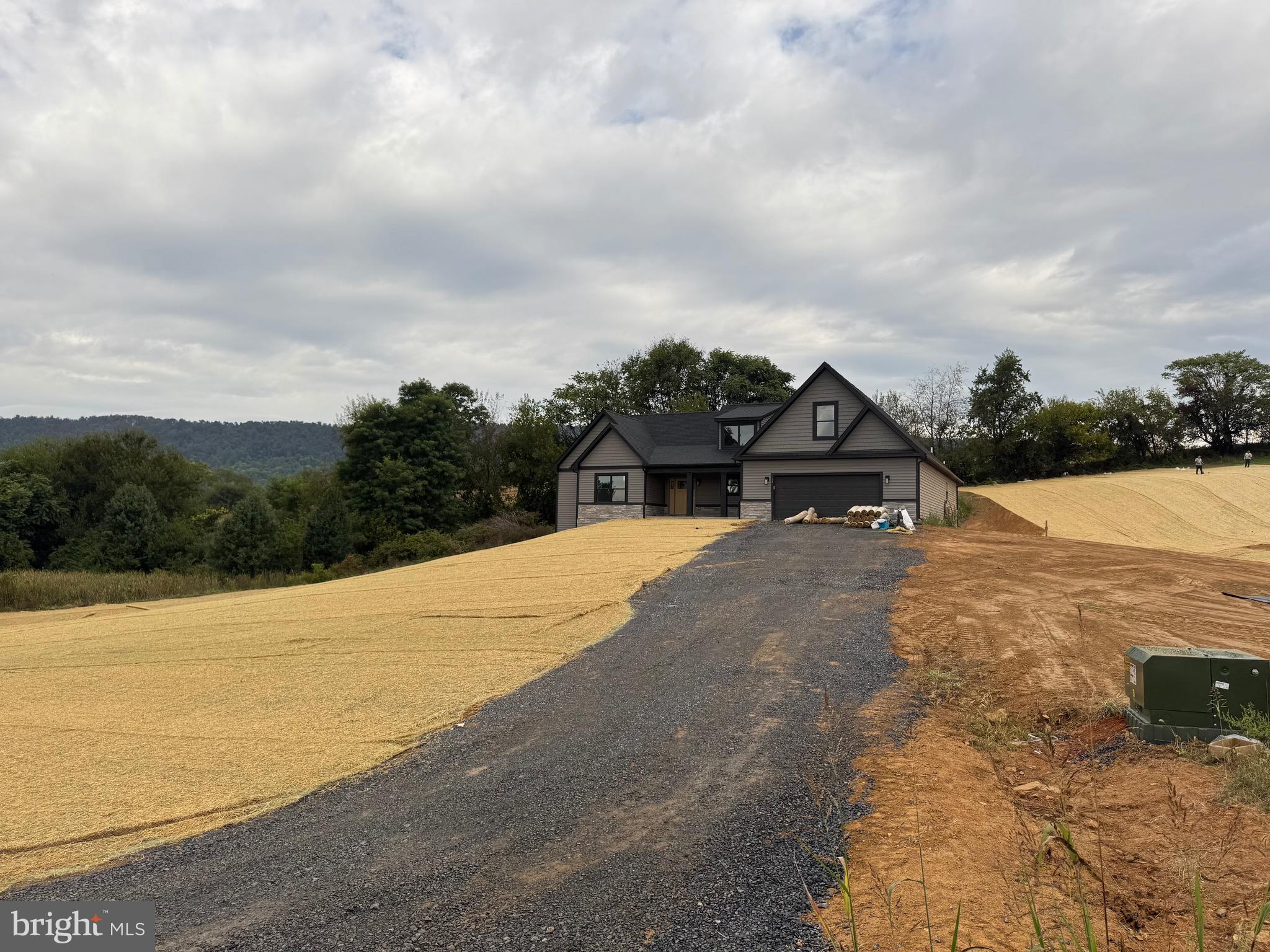 HIGH VIEW ESTATES - Residential