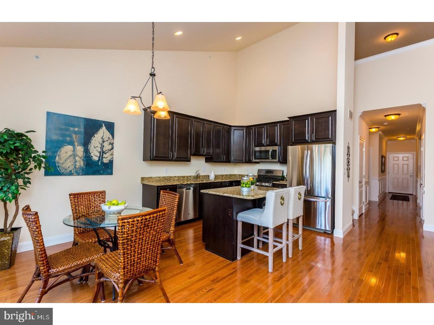 CREEKSIDE VILLAGE - Residential