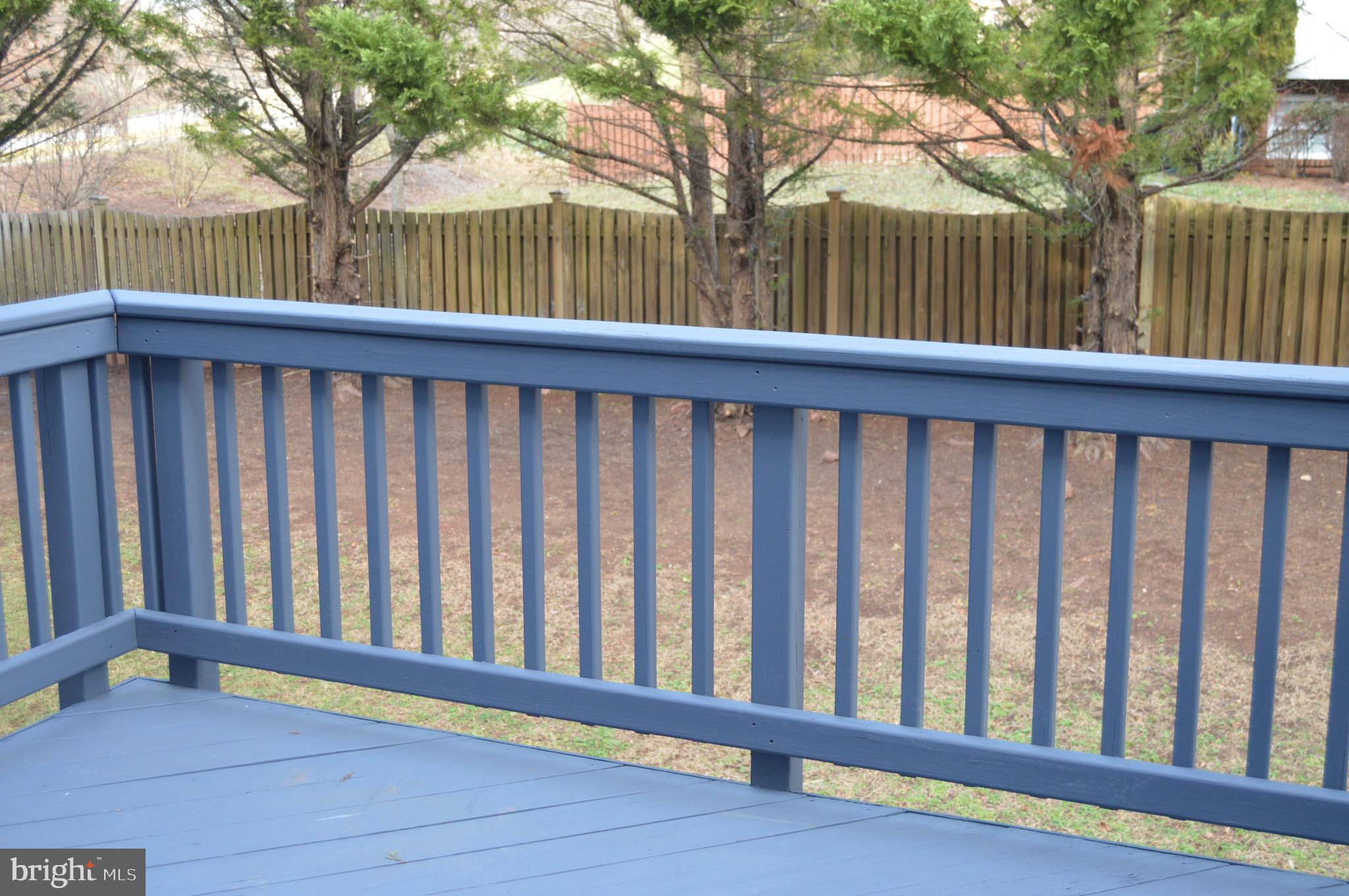 POTOMAC CROSSING - Residential Lease