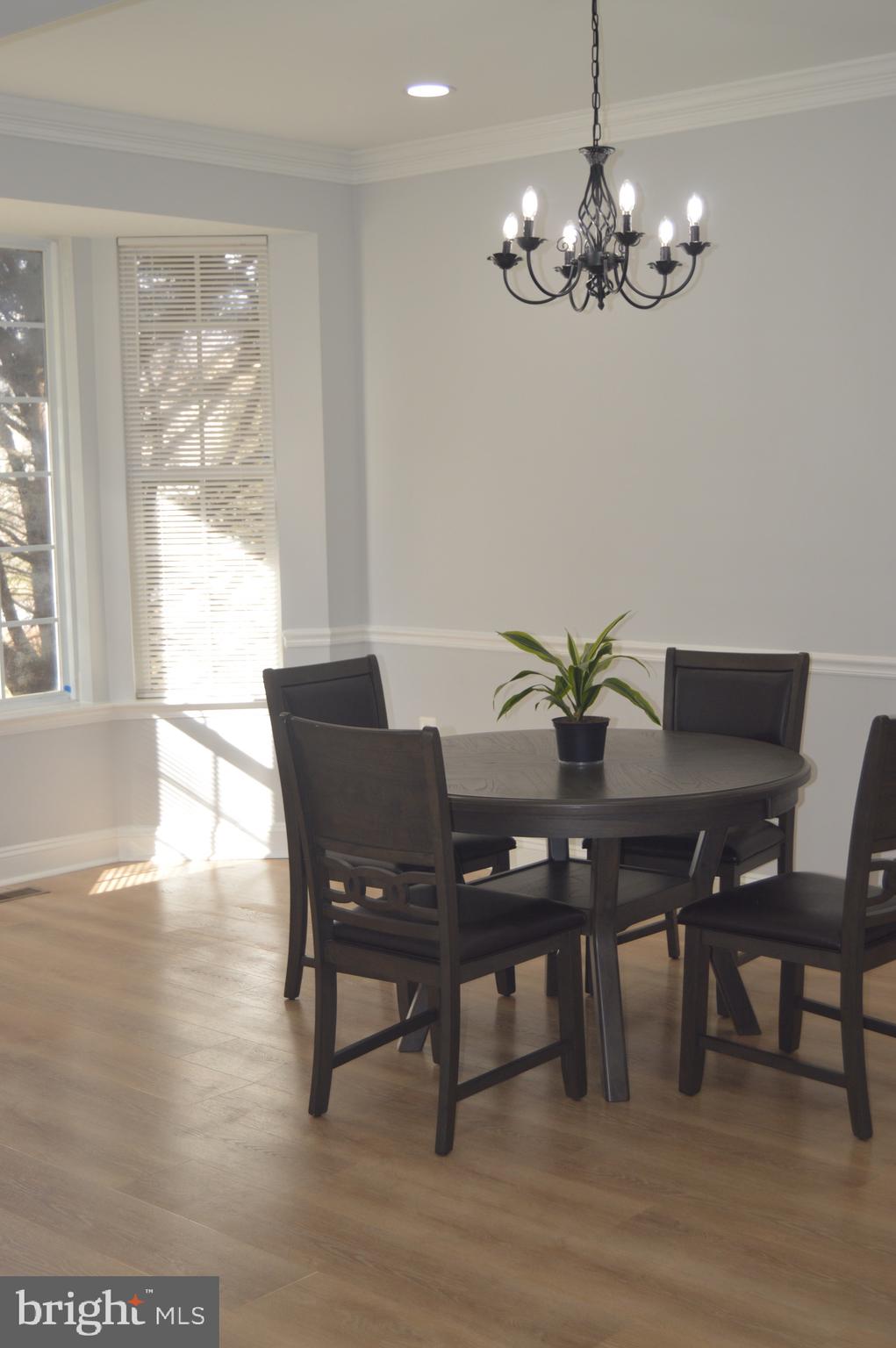 POTOMAC CROSSING - Residential Lease