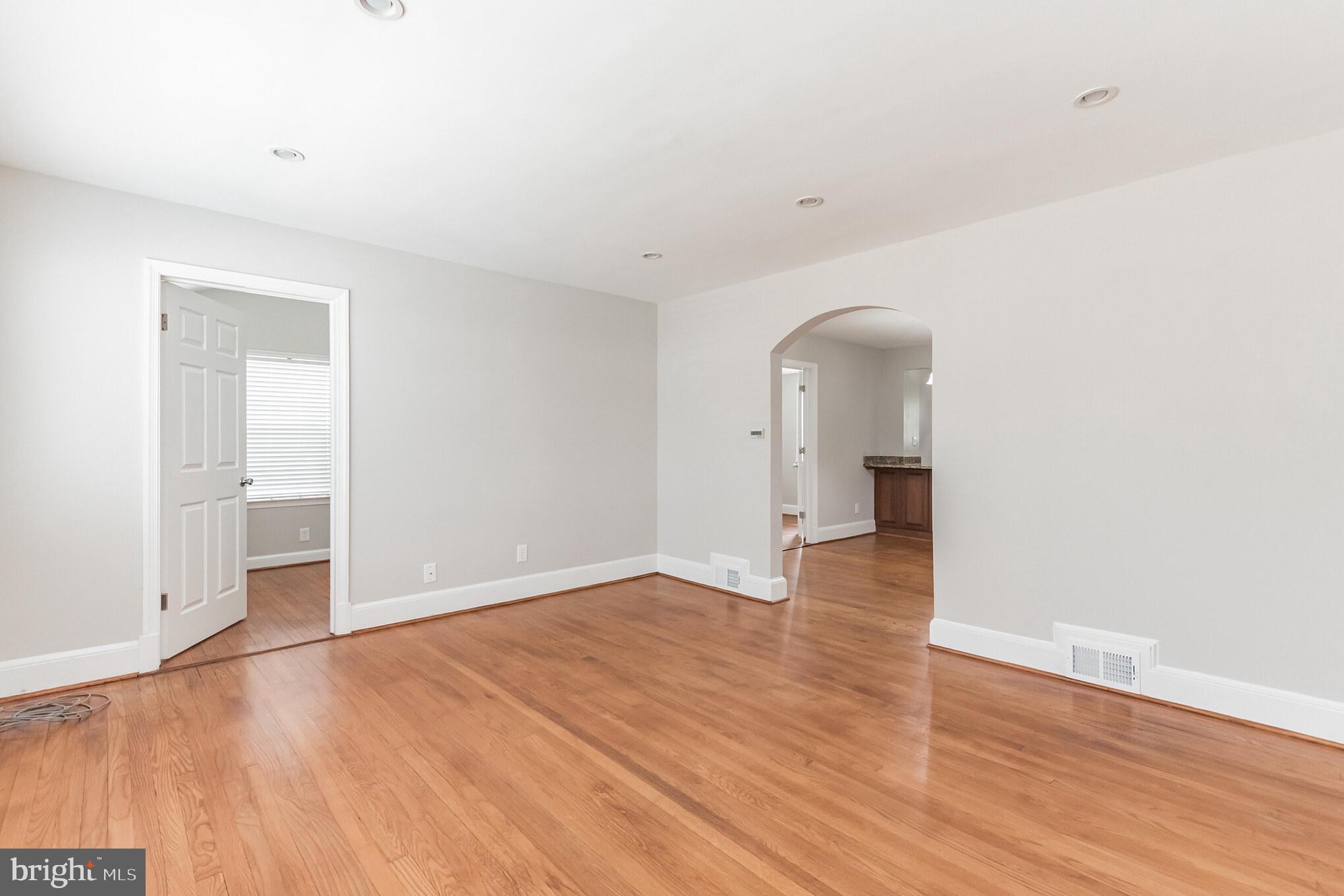 BROWNS - Residential