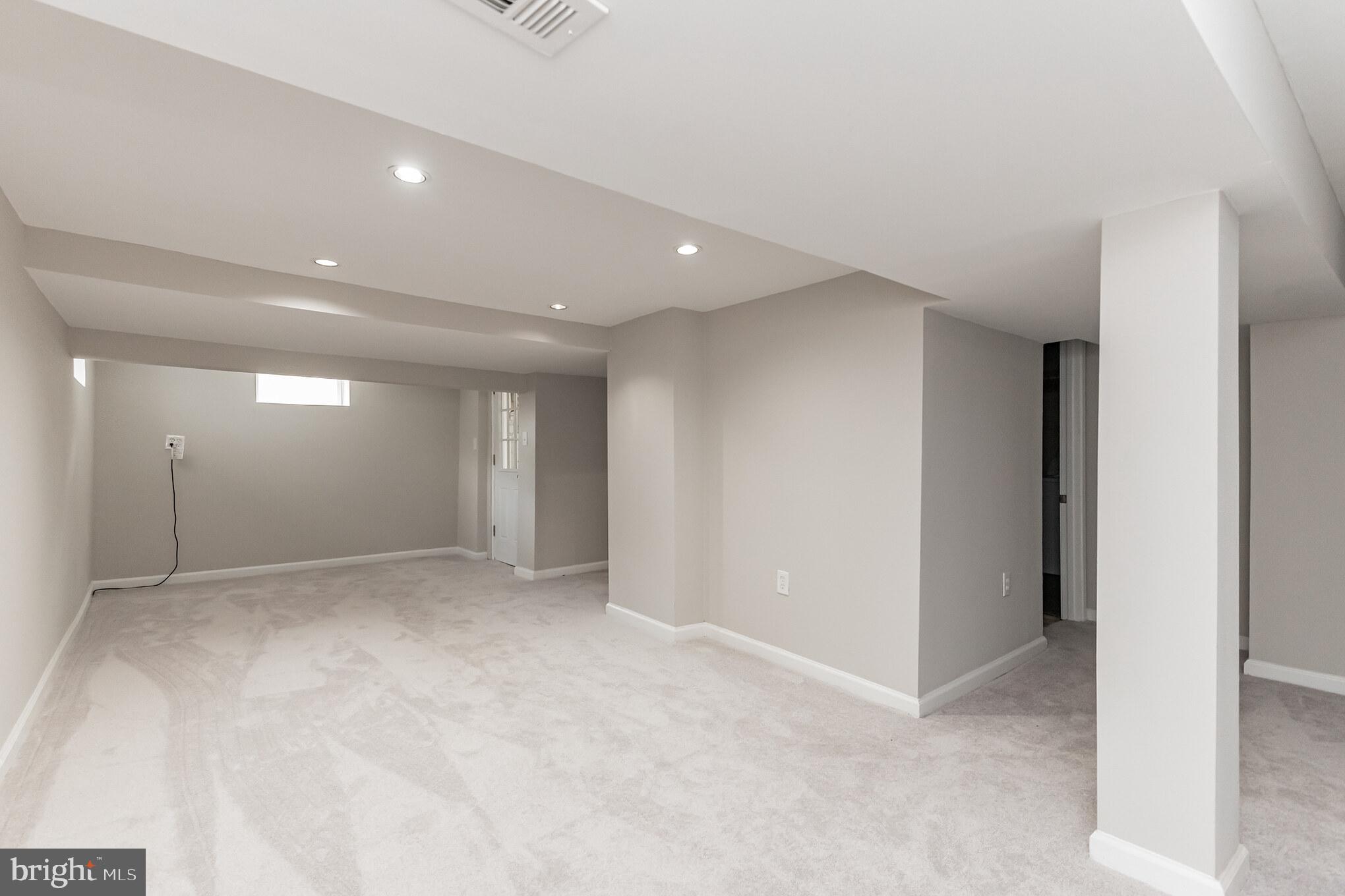 BROWNS - Residential