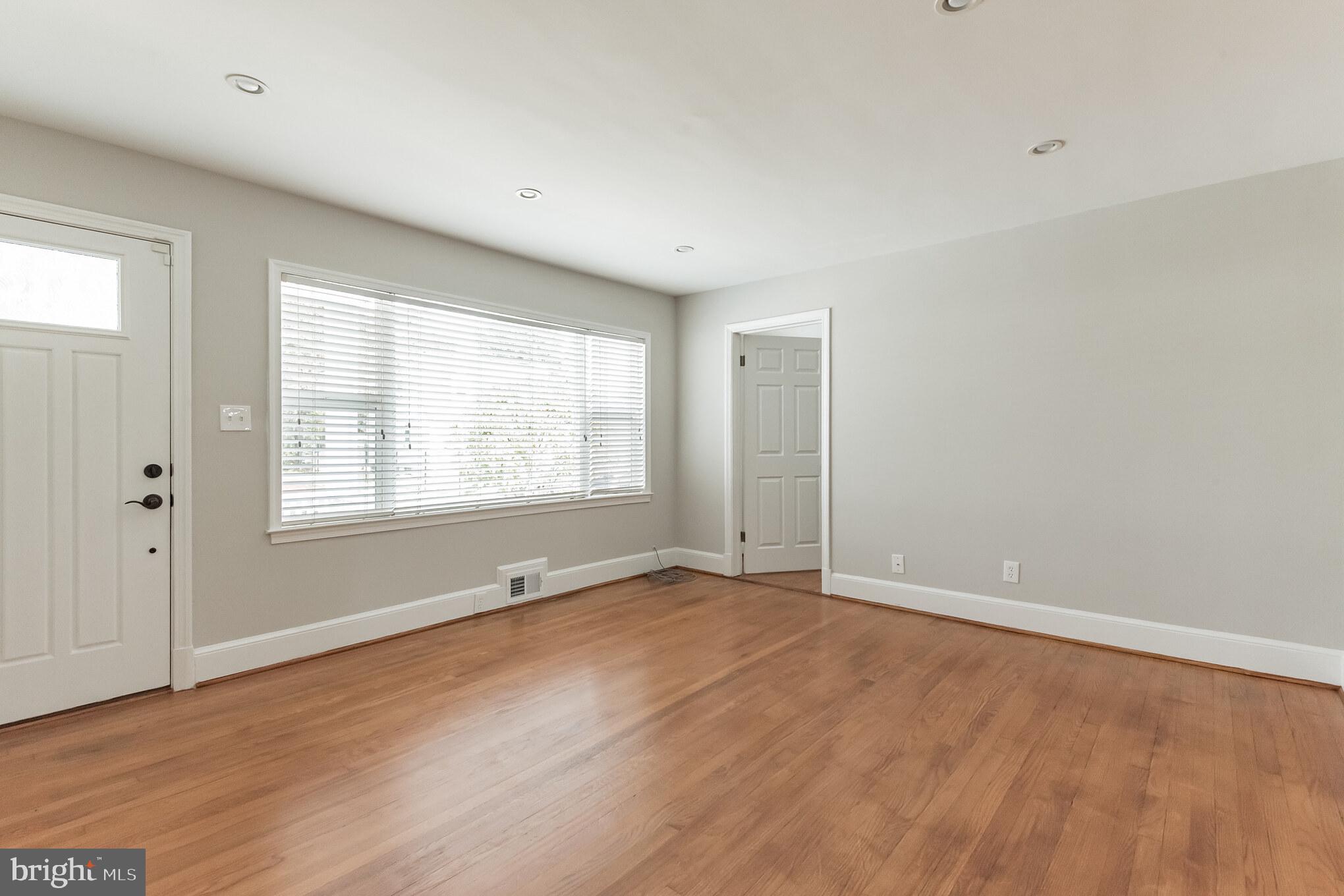 BROWNS - Residential