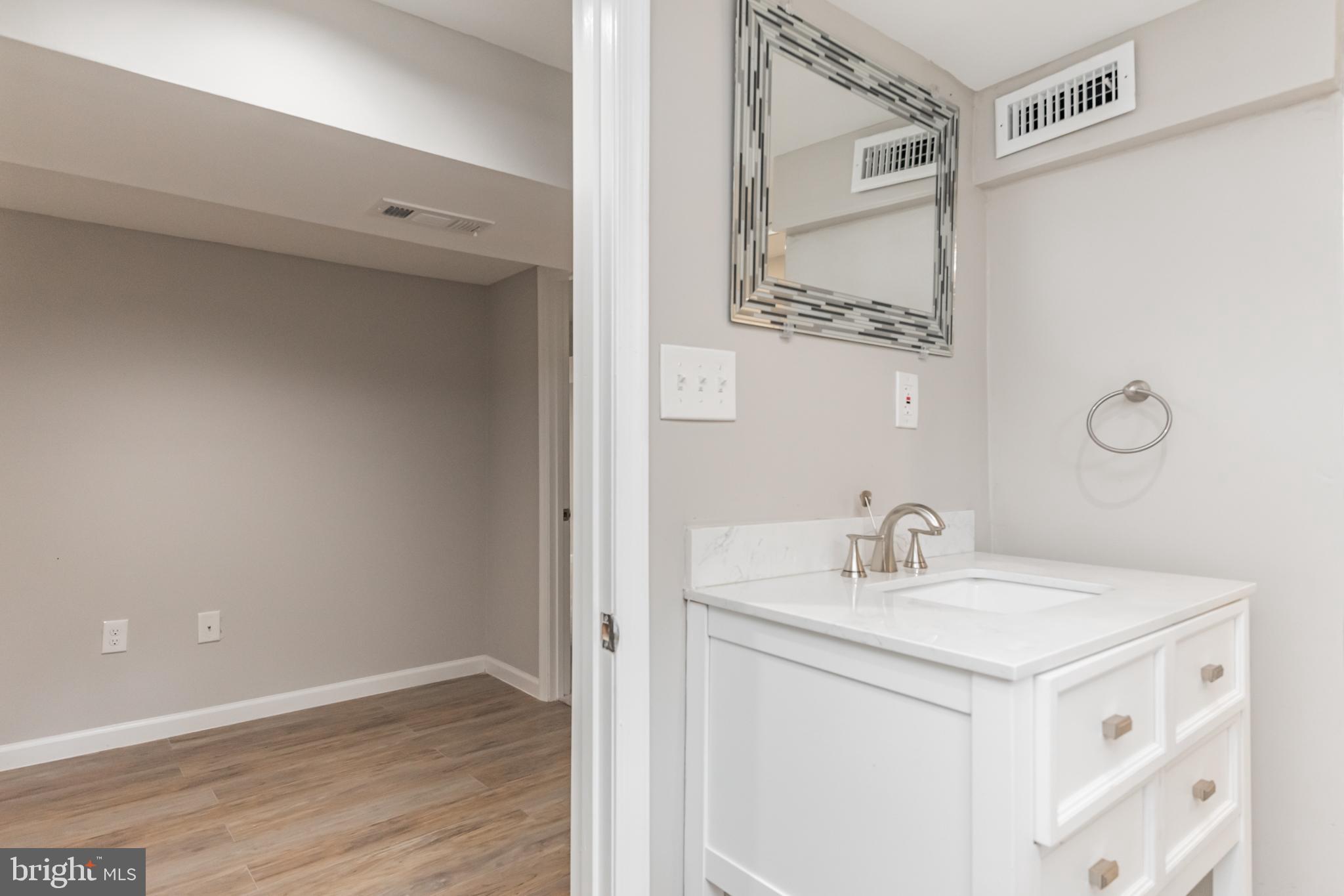 BROWNS - Residential