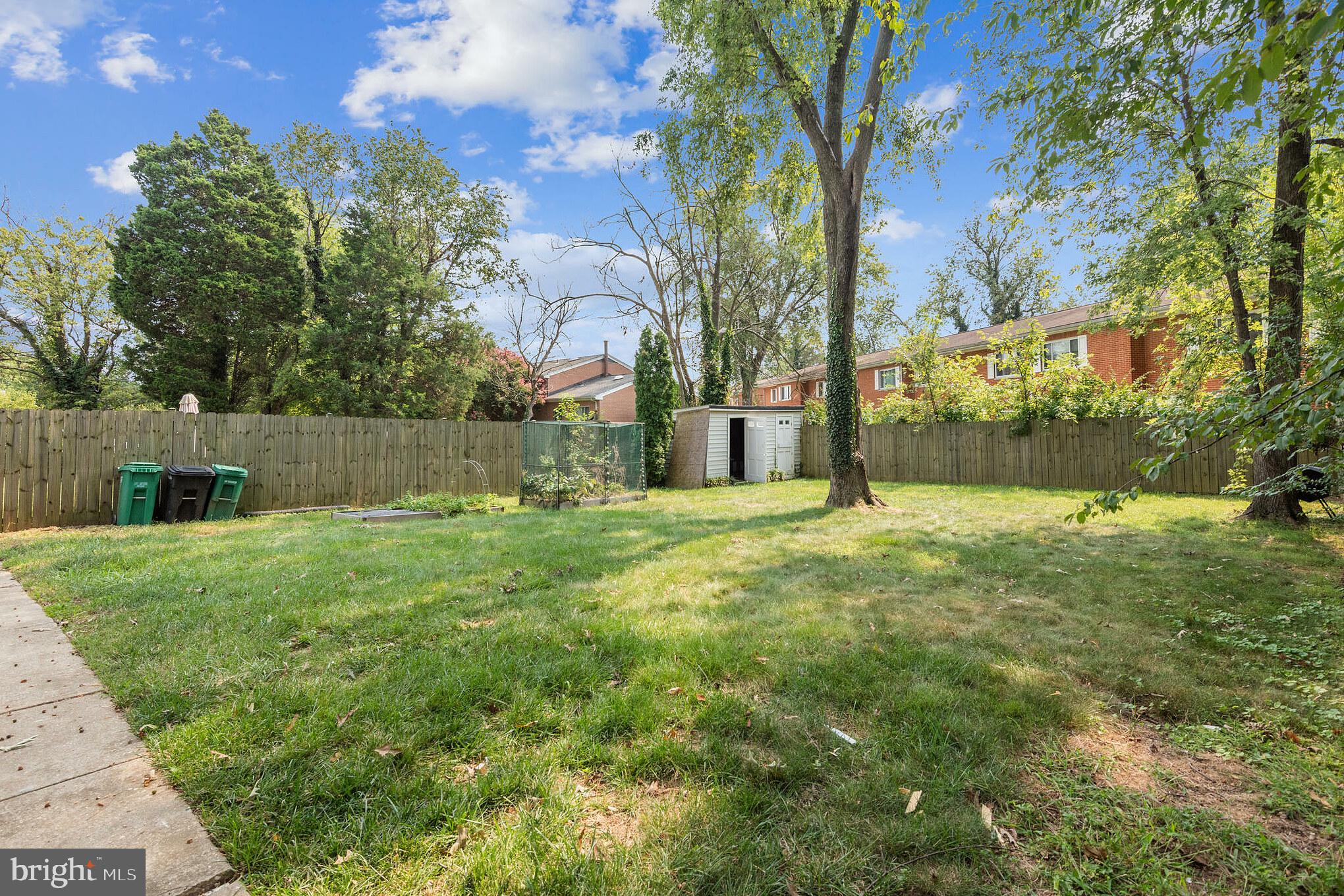 BROWNS - Residential