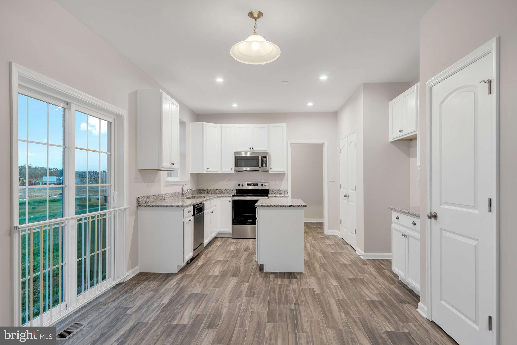 106 SOUTHALL COURT BERKSHIRE