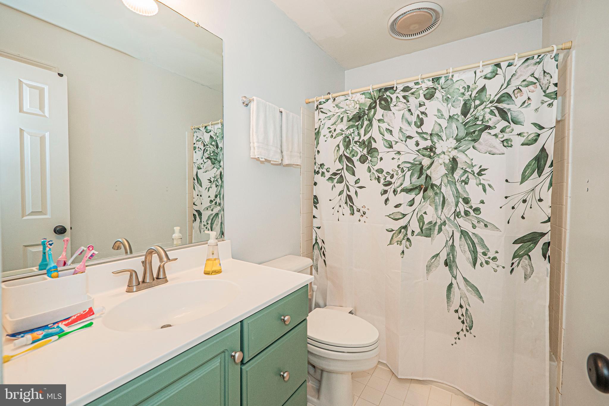 SPRING RIDGE - Residential