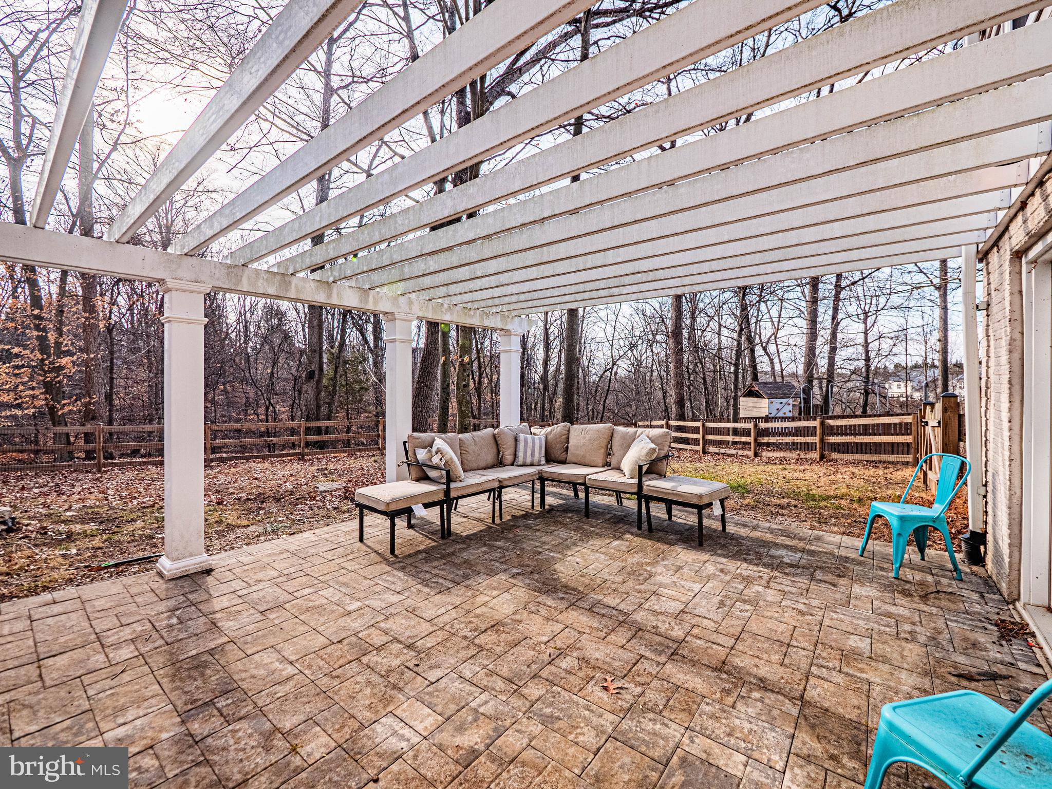 SPRING RIDGE - Residential