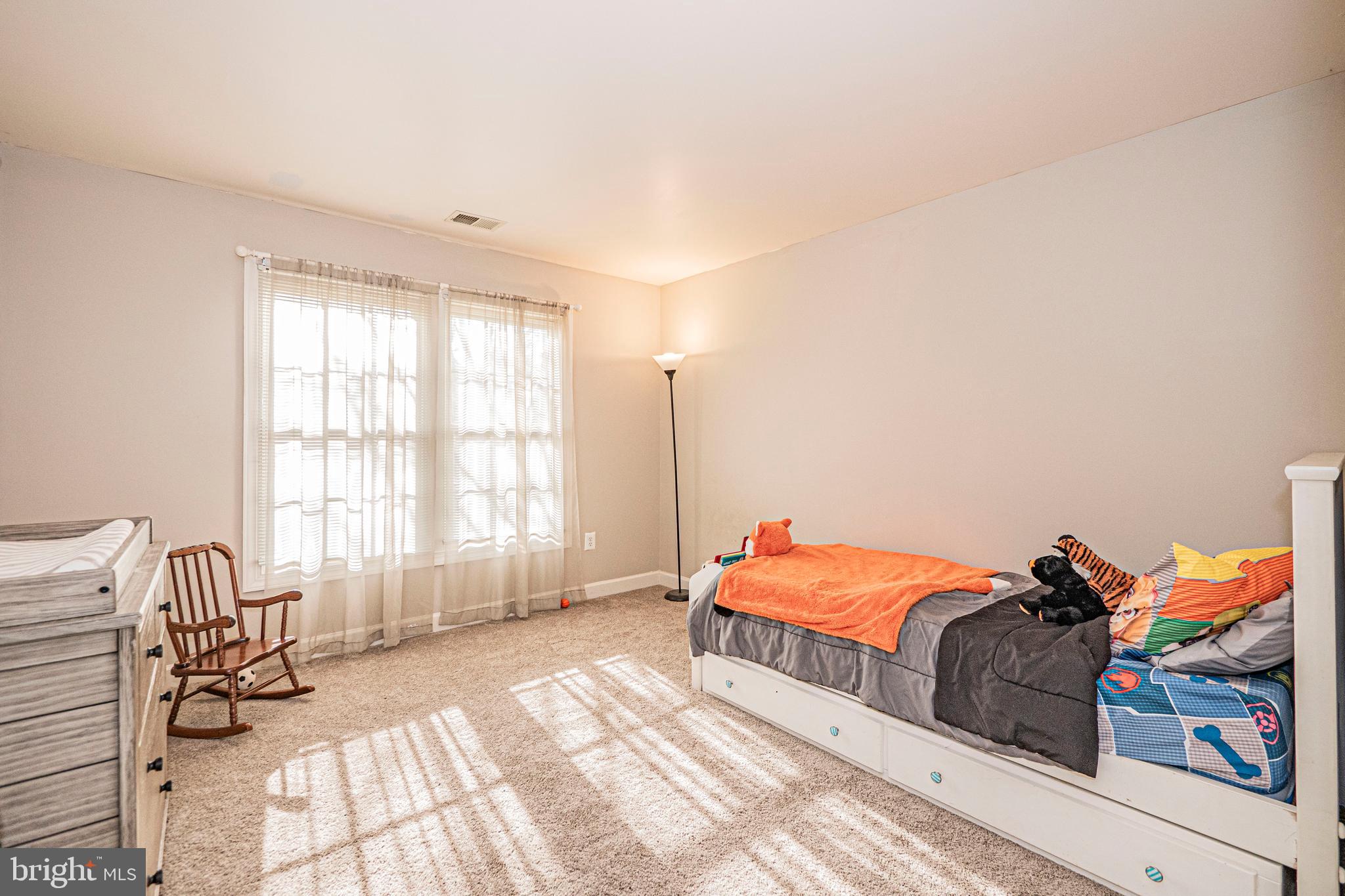 SPRING RIDGE - Residential