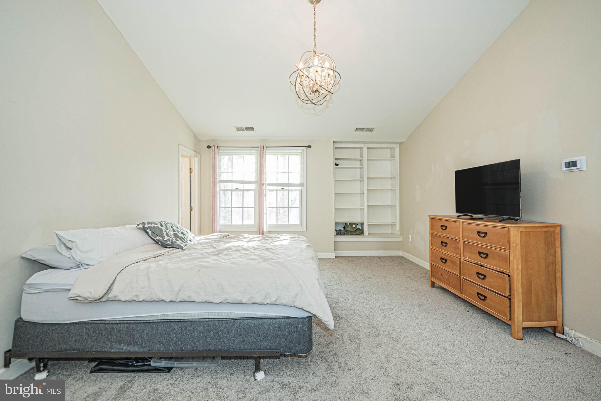 SPRING RIDGE - Residential