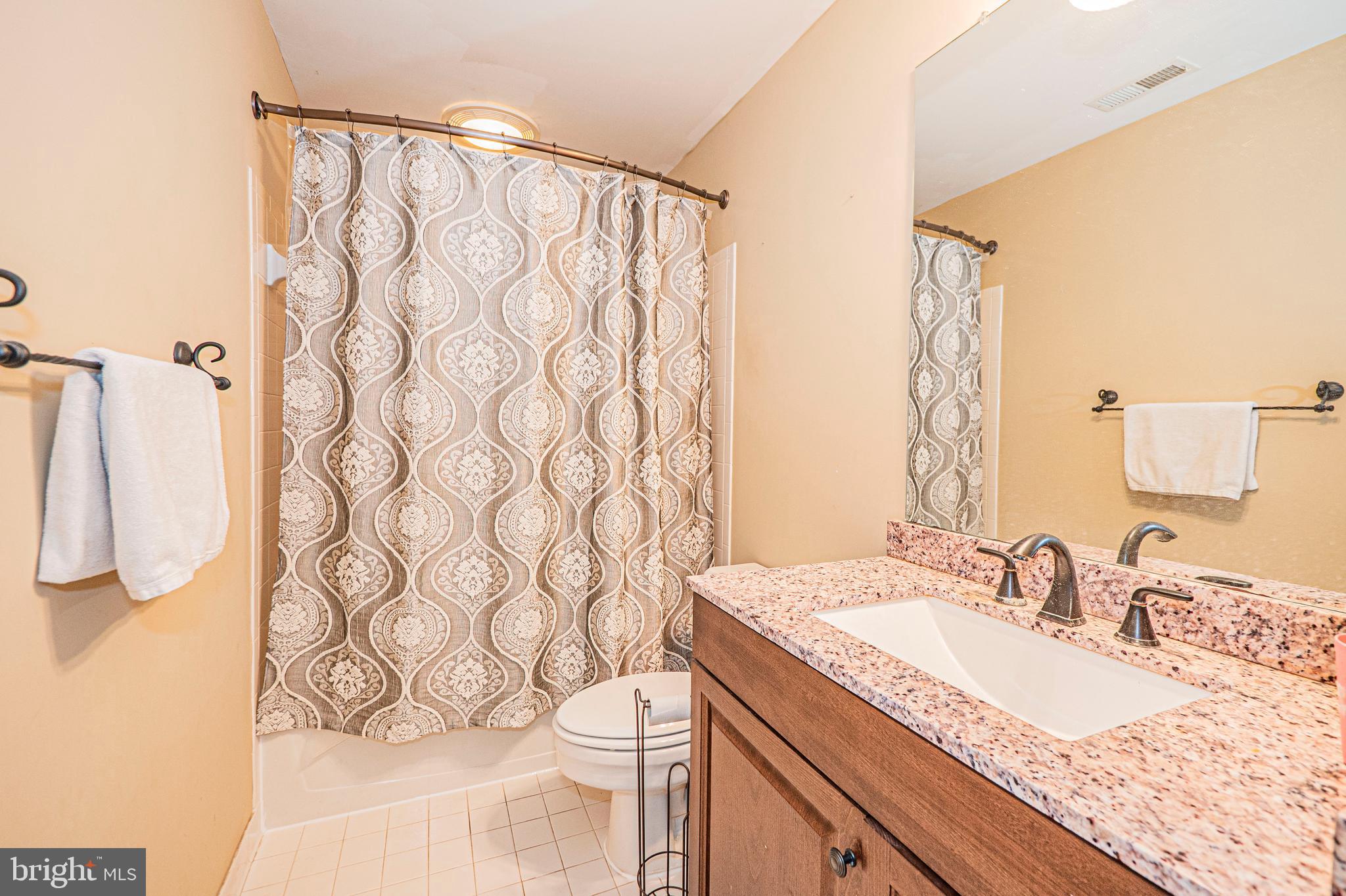 SPRING RIDGE - Residential