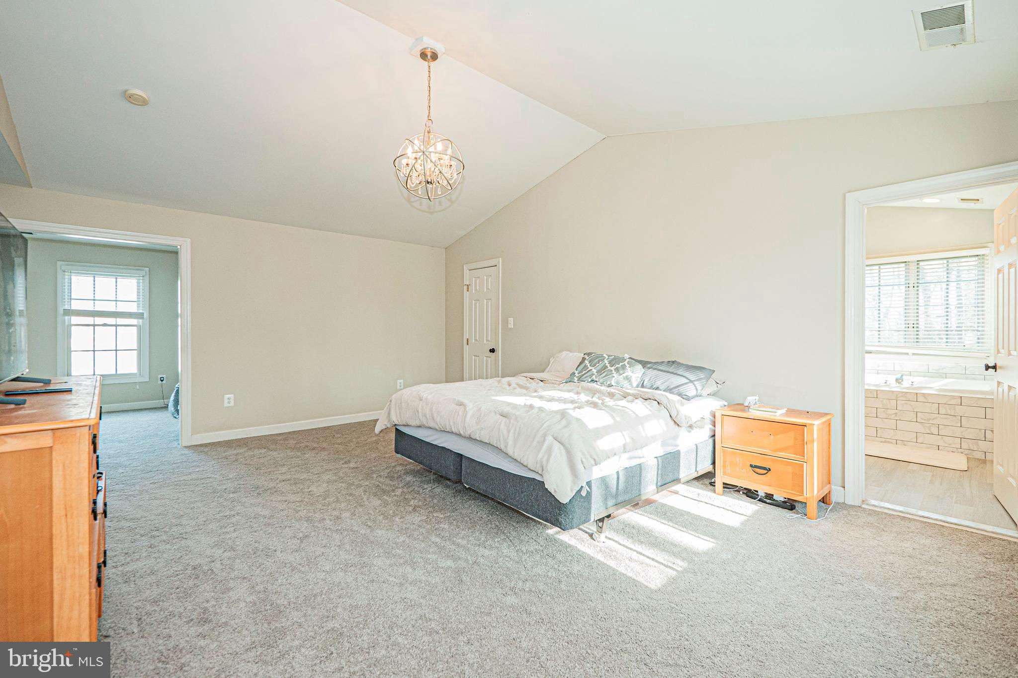 SPRING RIDGE - Residential