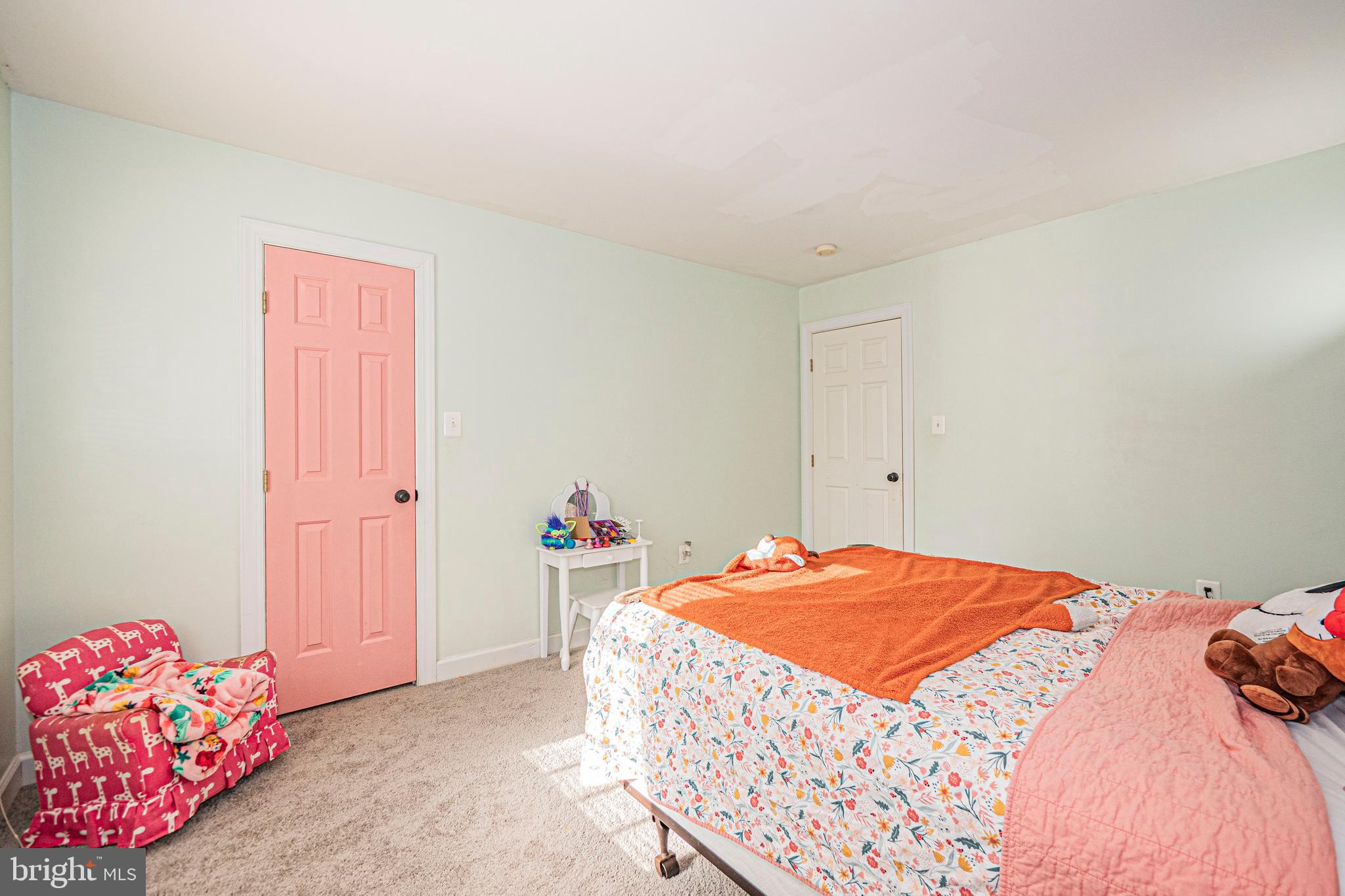 SPRING RIDGE - Residential