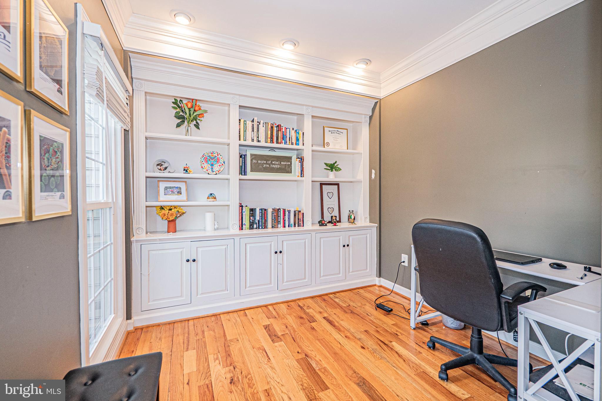 SPRING RIDGE - Residential