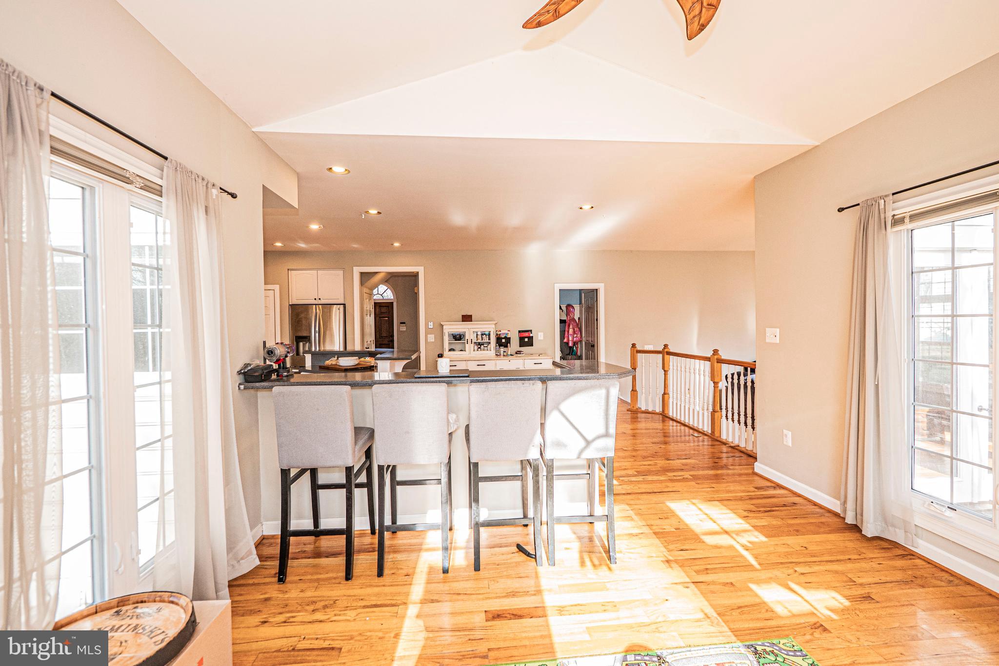 SPRING RIDGE - Residential