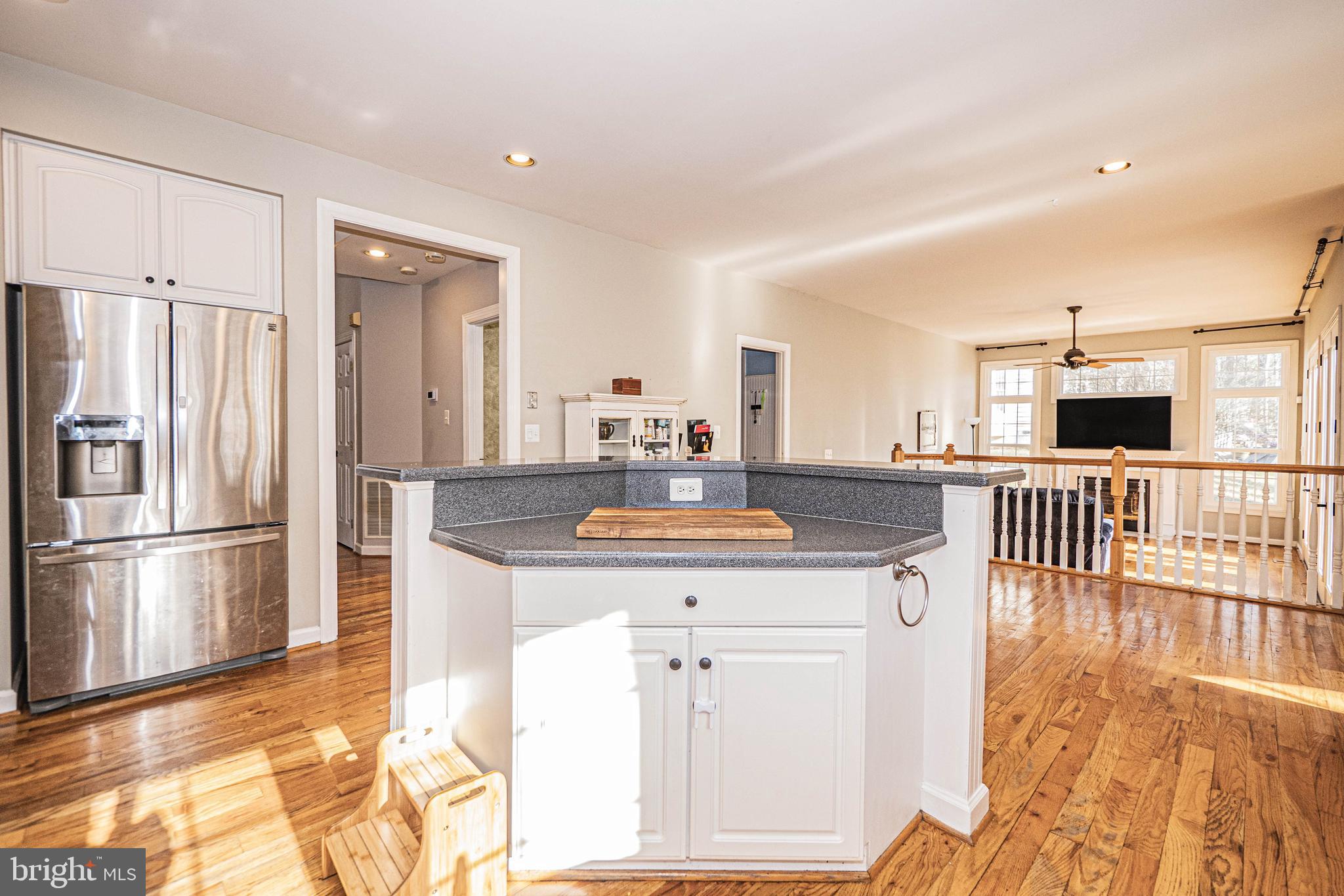 SPRING RIDGE - Residential