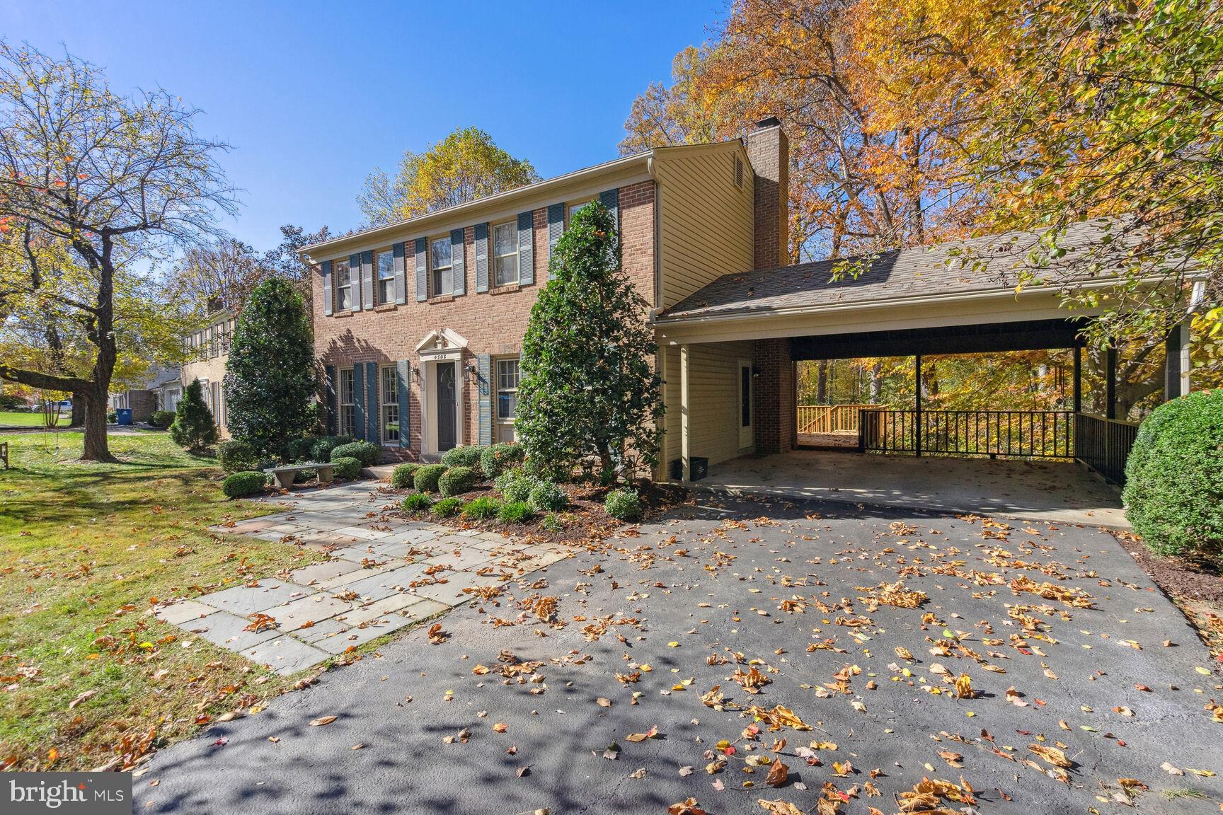 CAVALIER WOODS - Residential