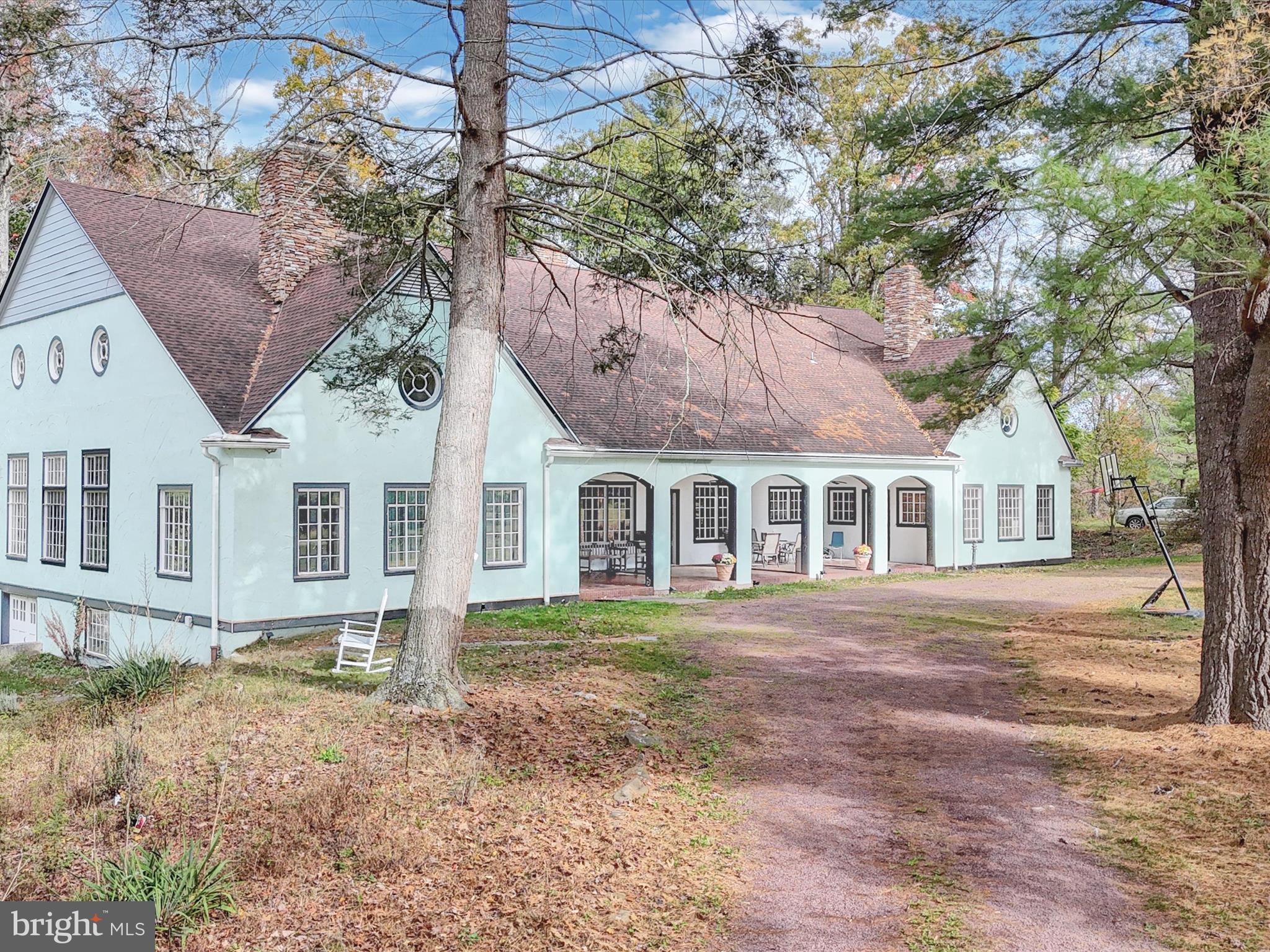 22 RIDGE ROAD