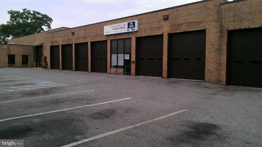 Commercial Space For Sale.  3 units comprised on an acre and a half.  Main unit fully leased, and lease will convey with the sale. Total building area of 17,511.  Commercial with great access off major roadway.  Multiple High bay doors and open space for retail sales