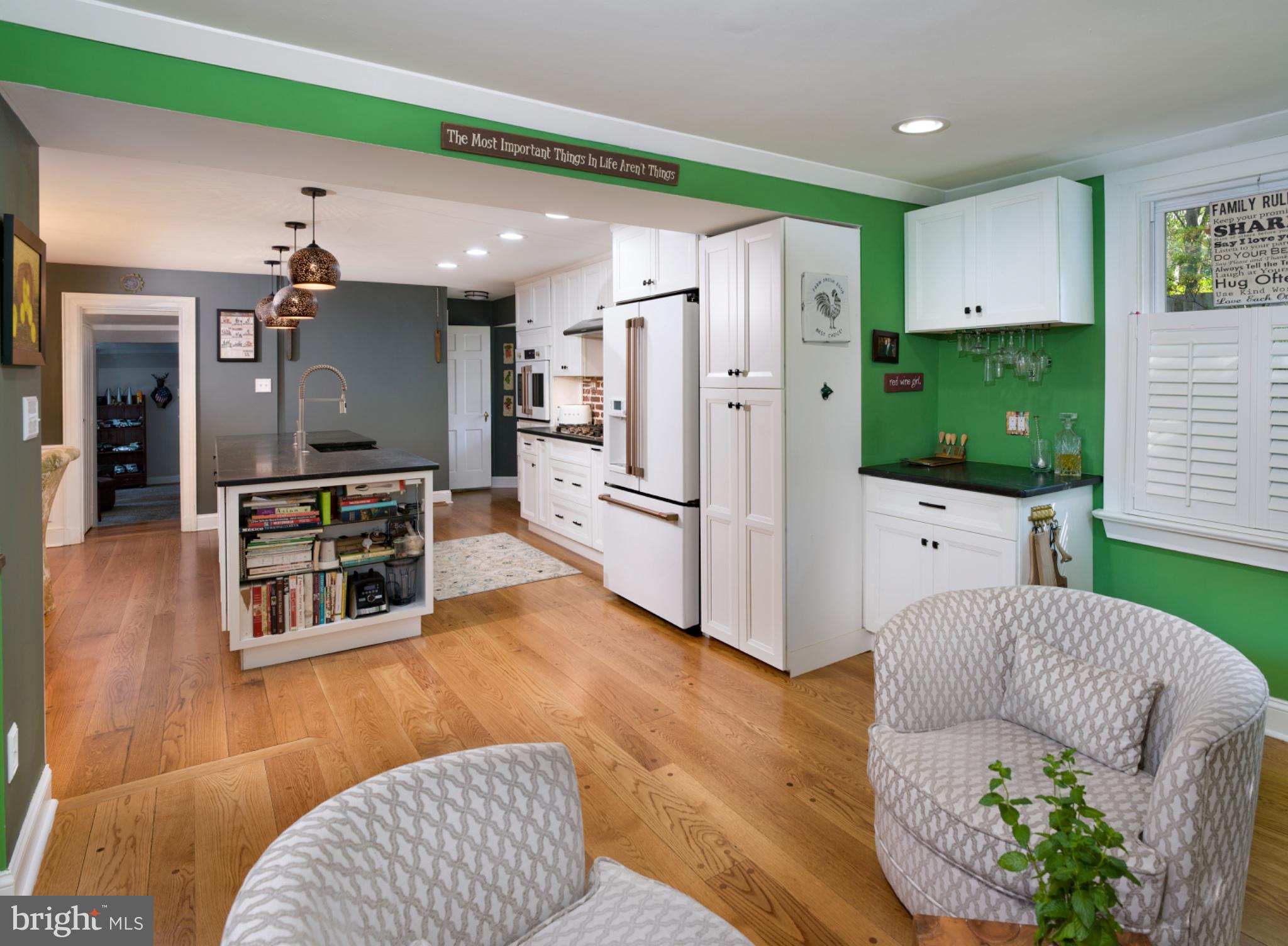 GREEN HILL - Residential