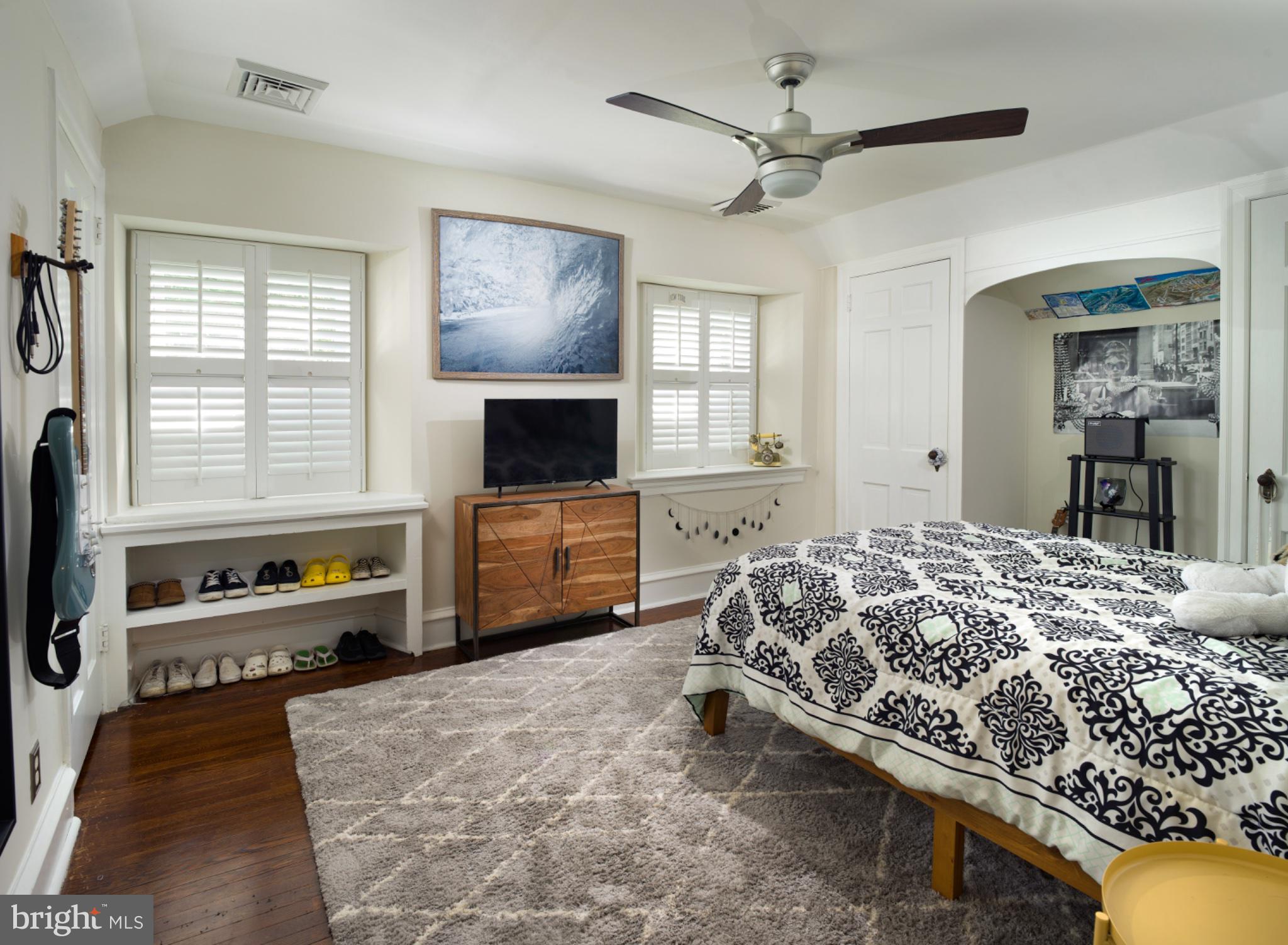 GREEN HILL - Residential