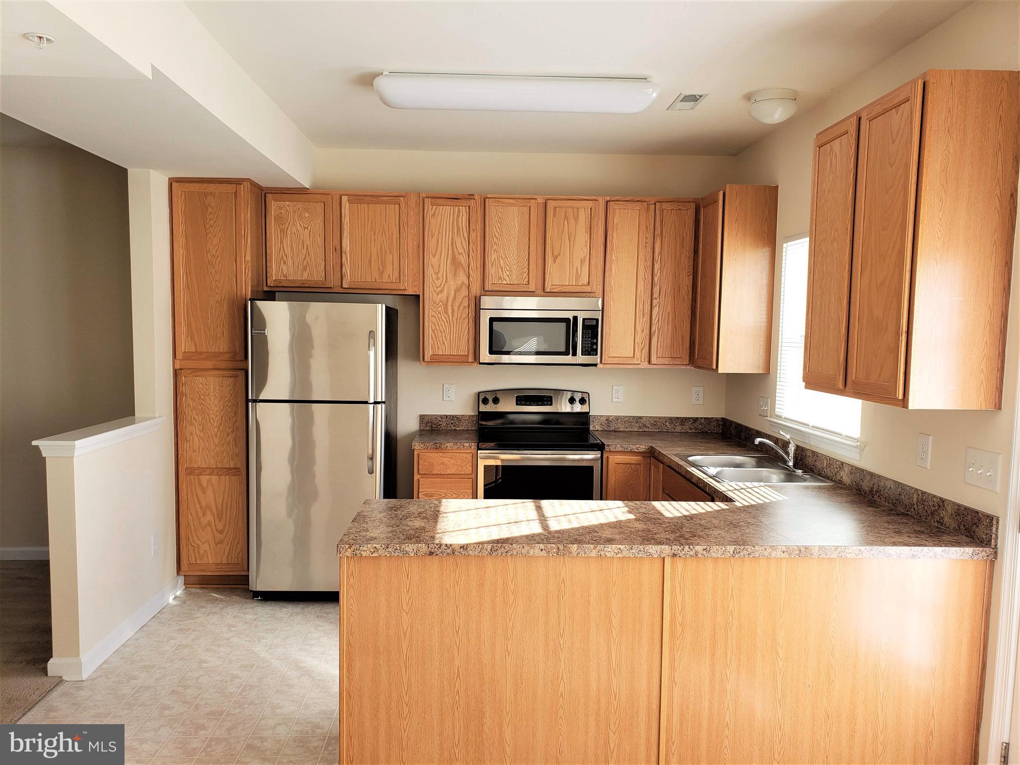 CEDAR COMMONS - Residential