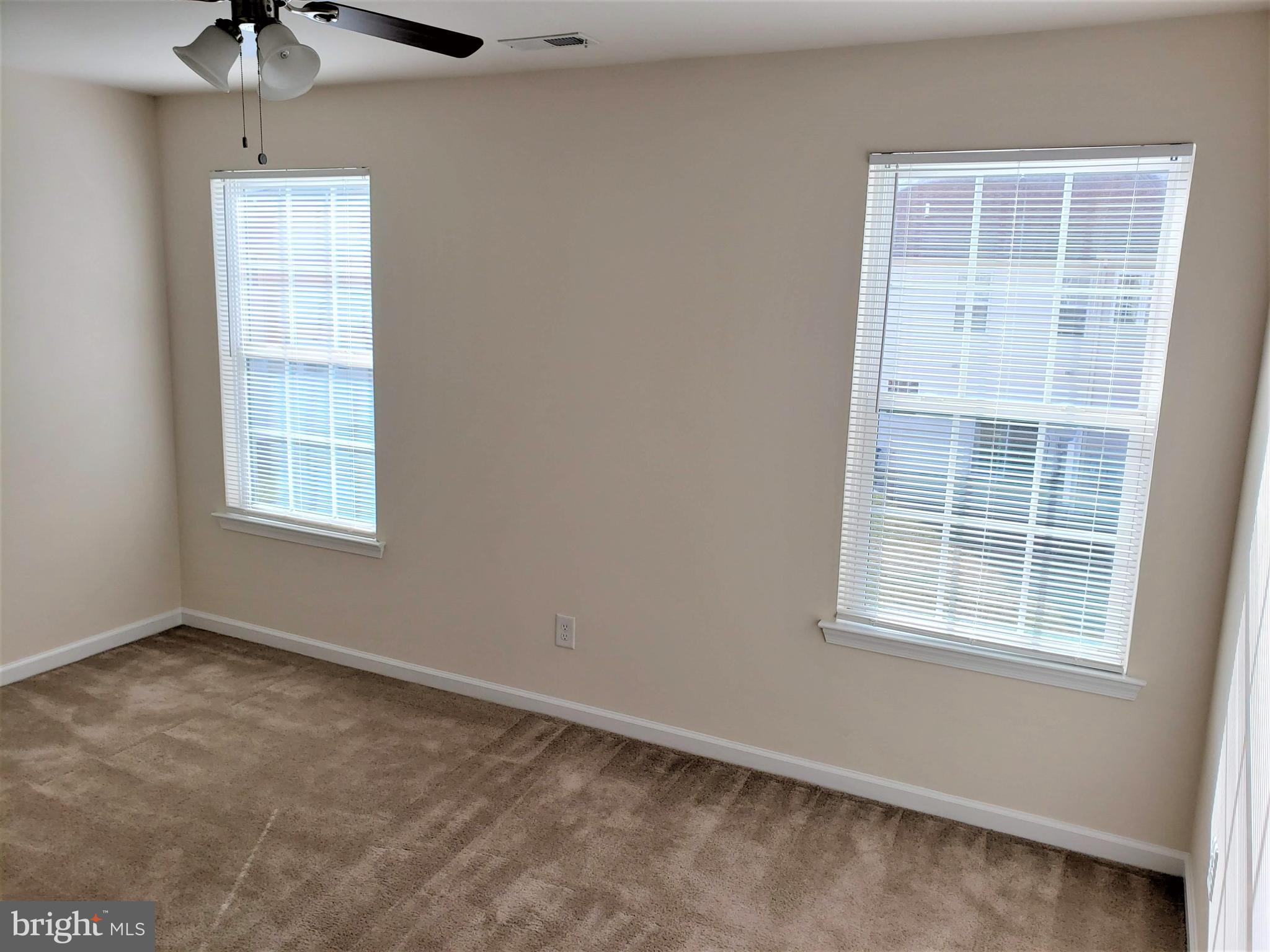 CEDAR COMMONS - Residential