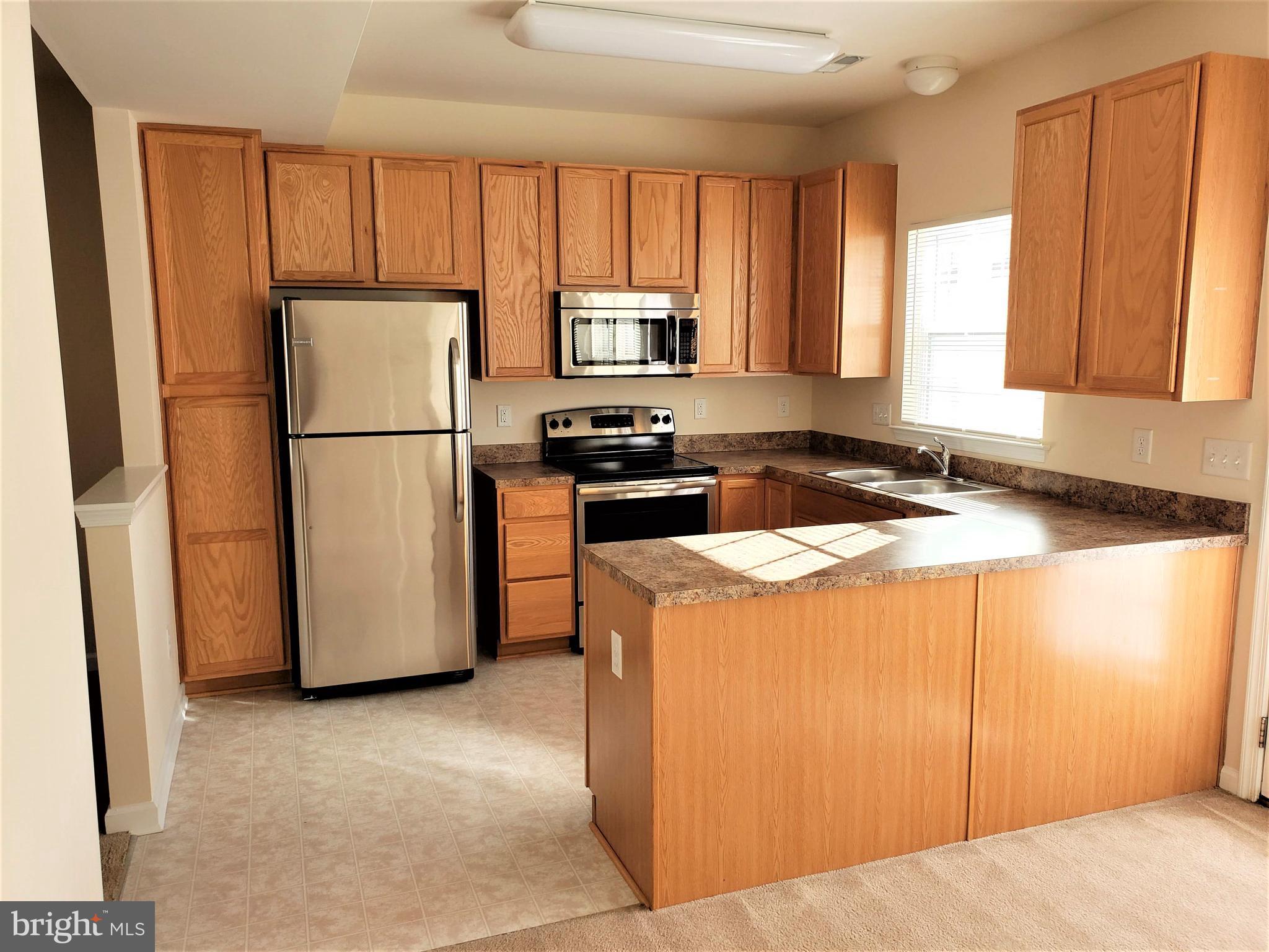 CEDAR COMMONS - Residential