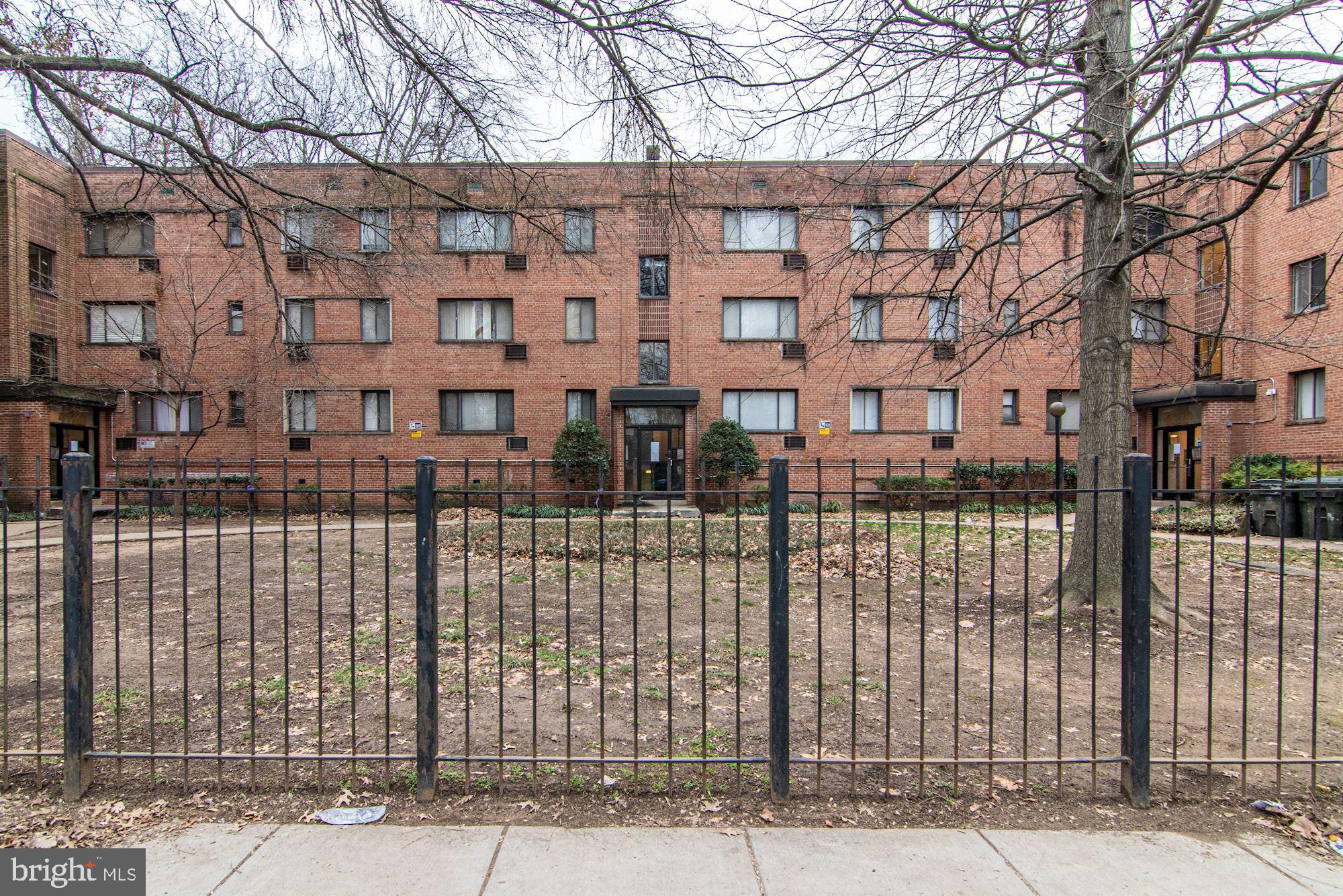 4733 1ST STREET SW 301