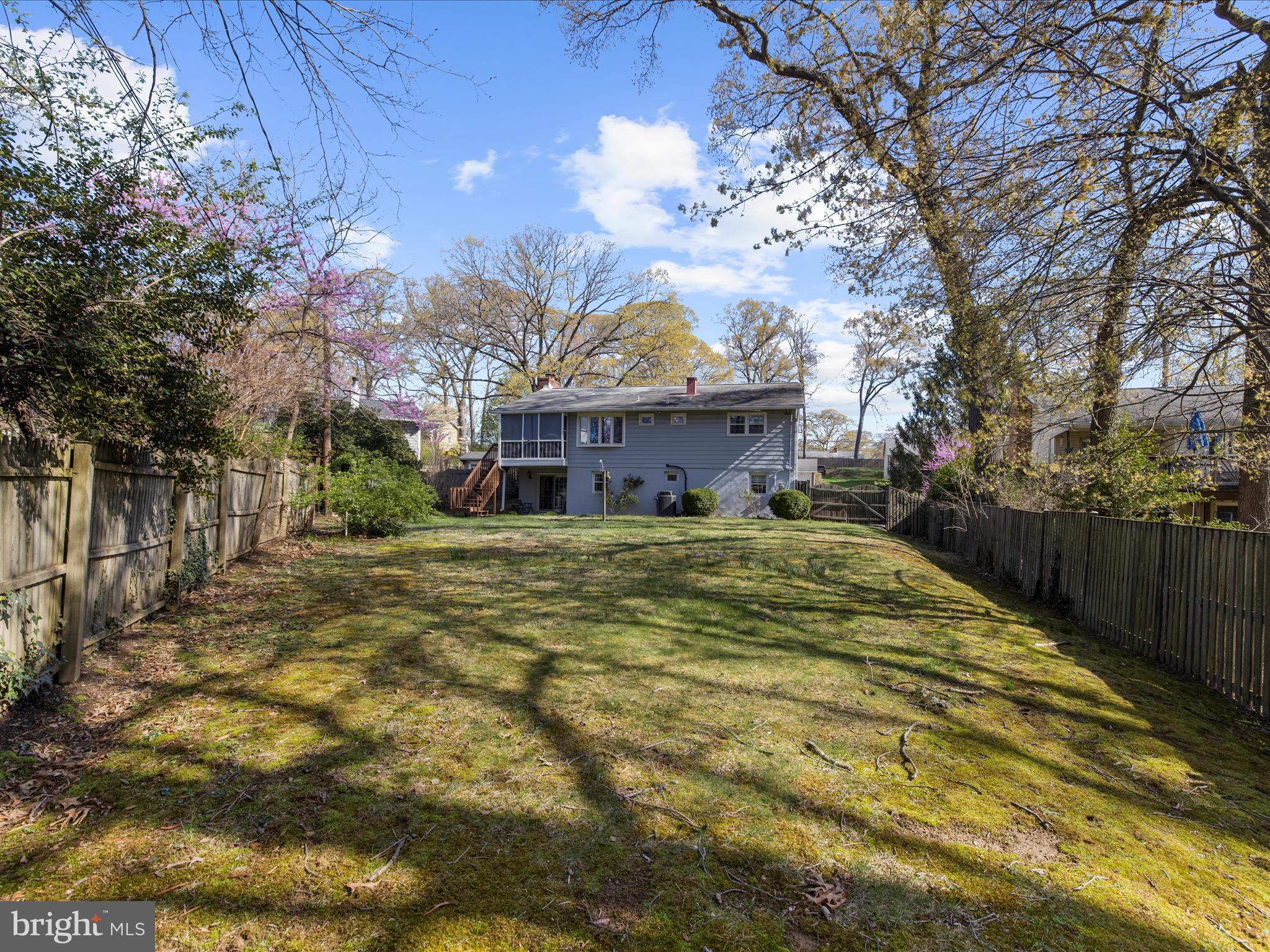 KENSINGTON - Residential