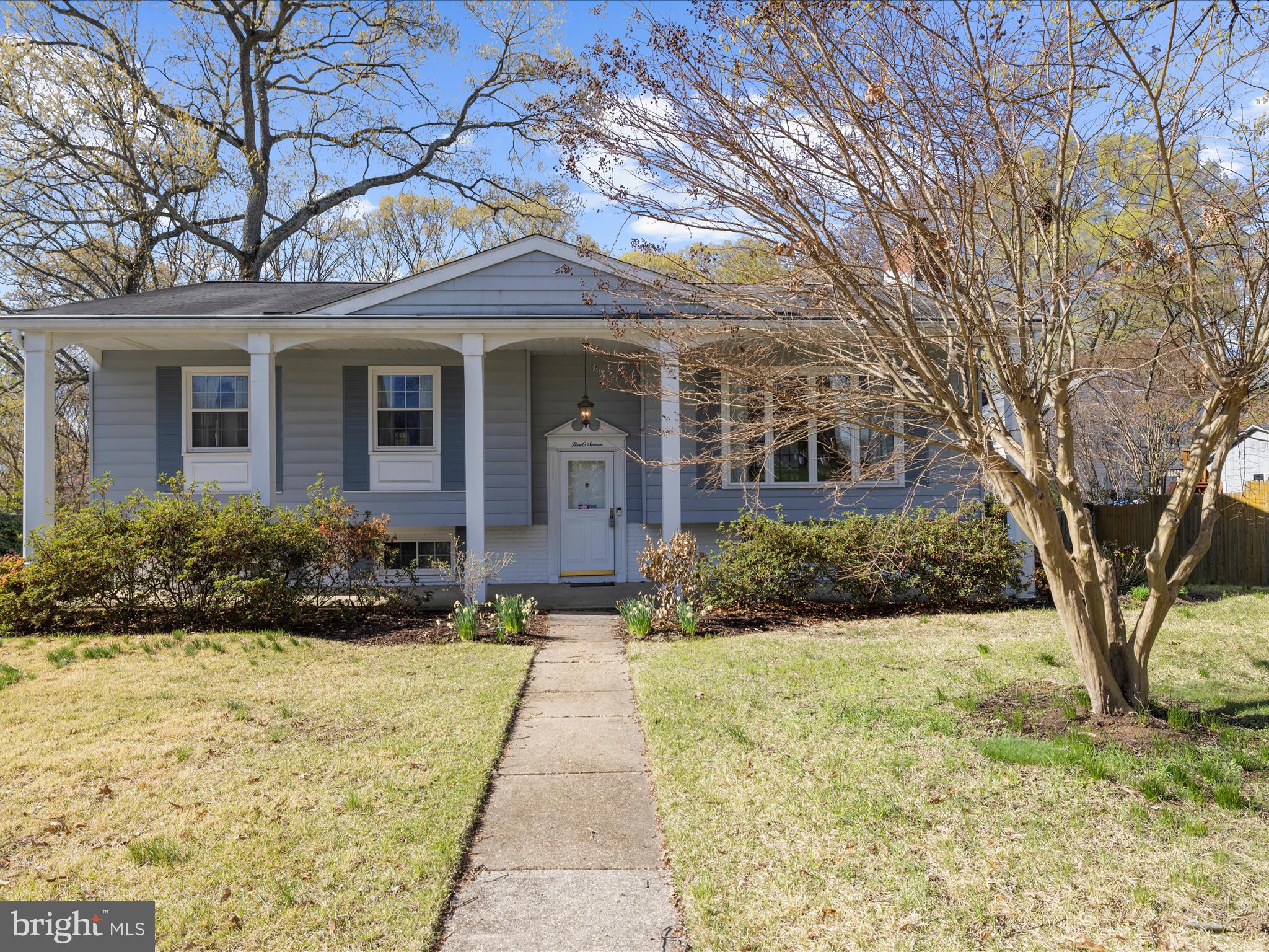 KENSINGTON - Residential