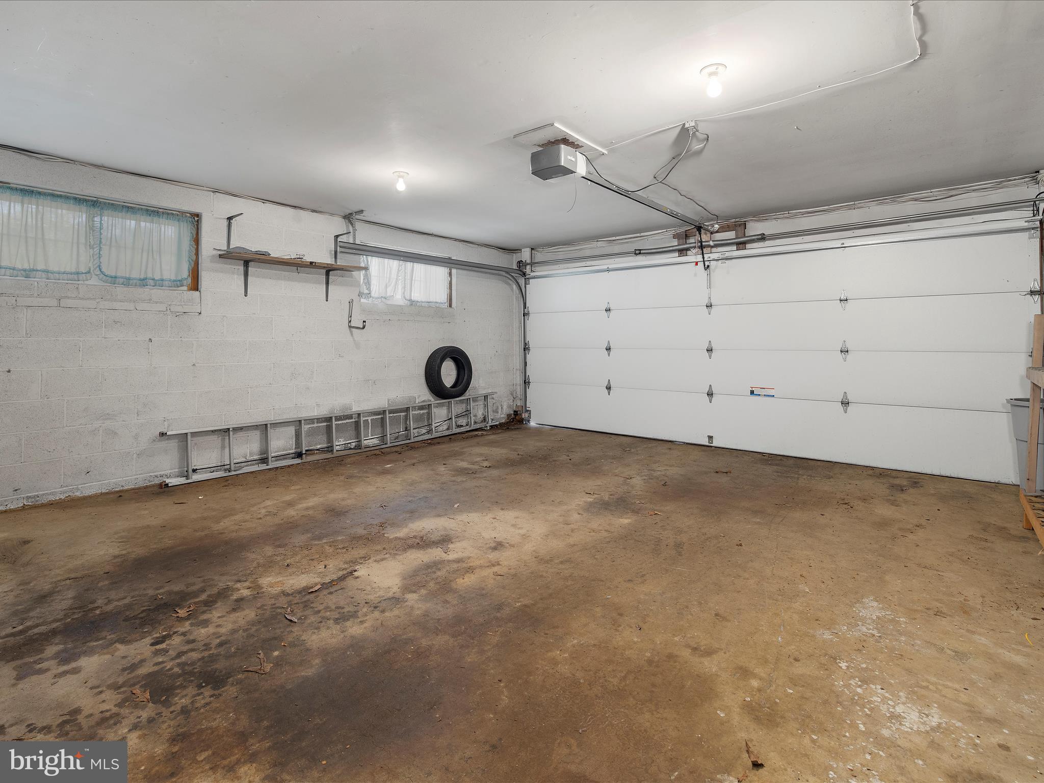 KENSINGTON - Residential