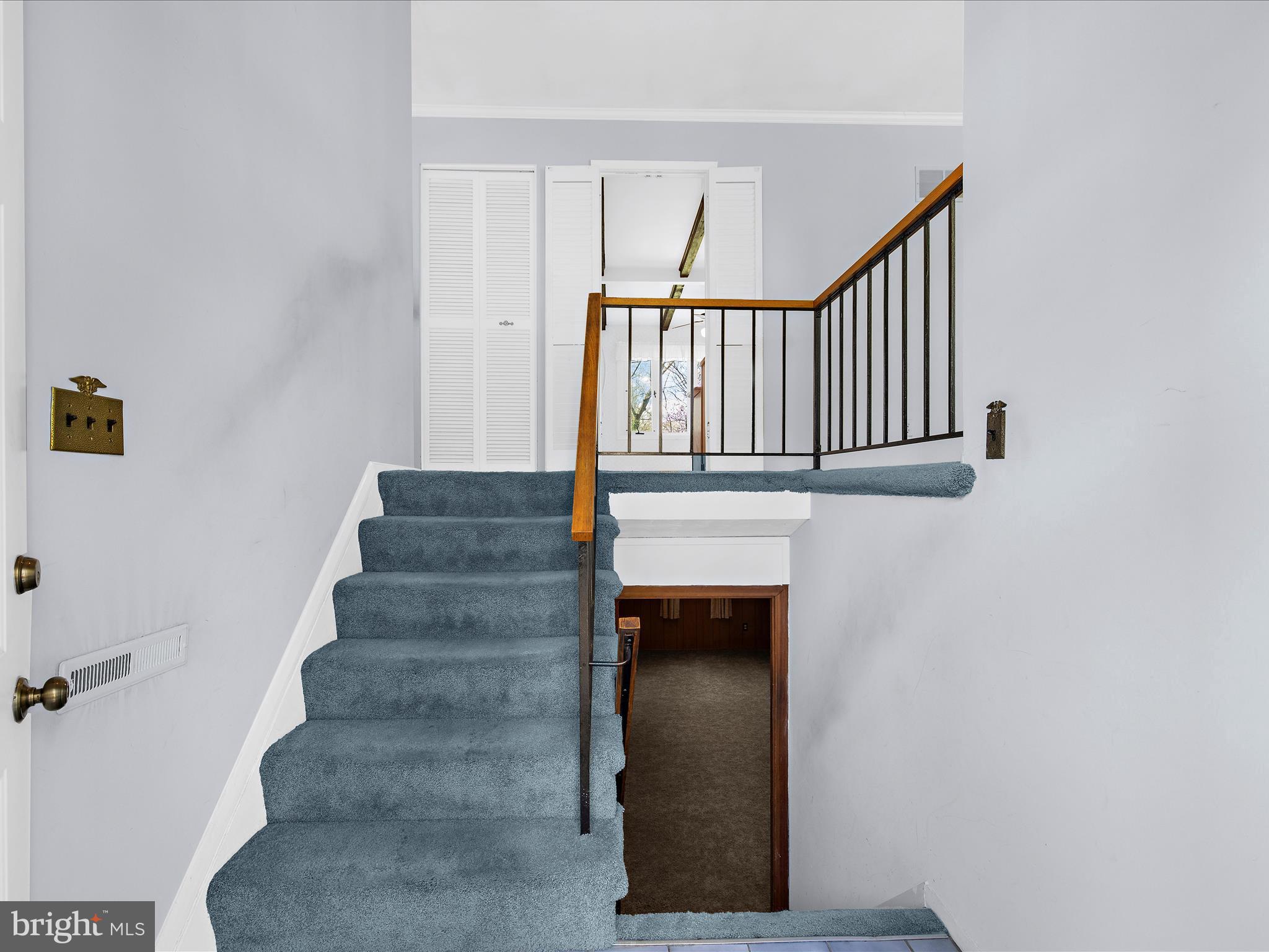 KENSINGTON - Residential