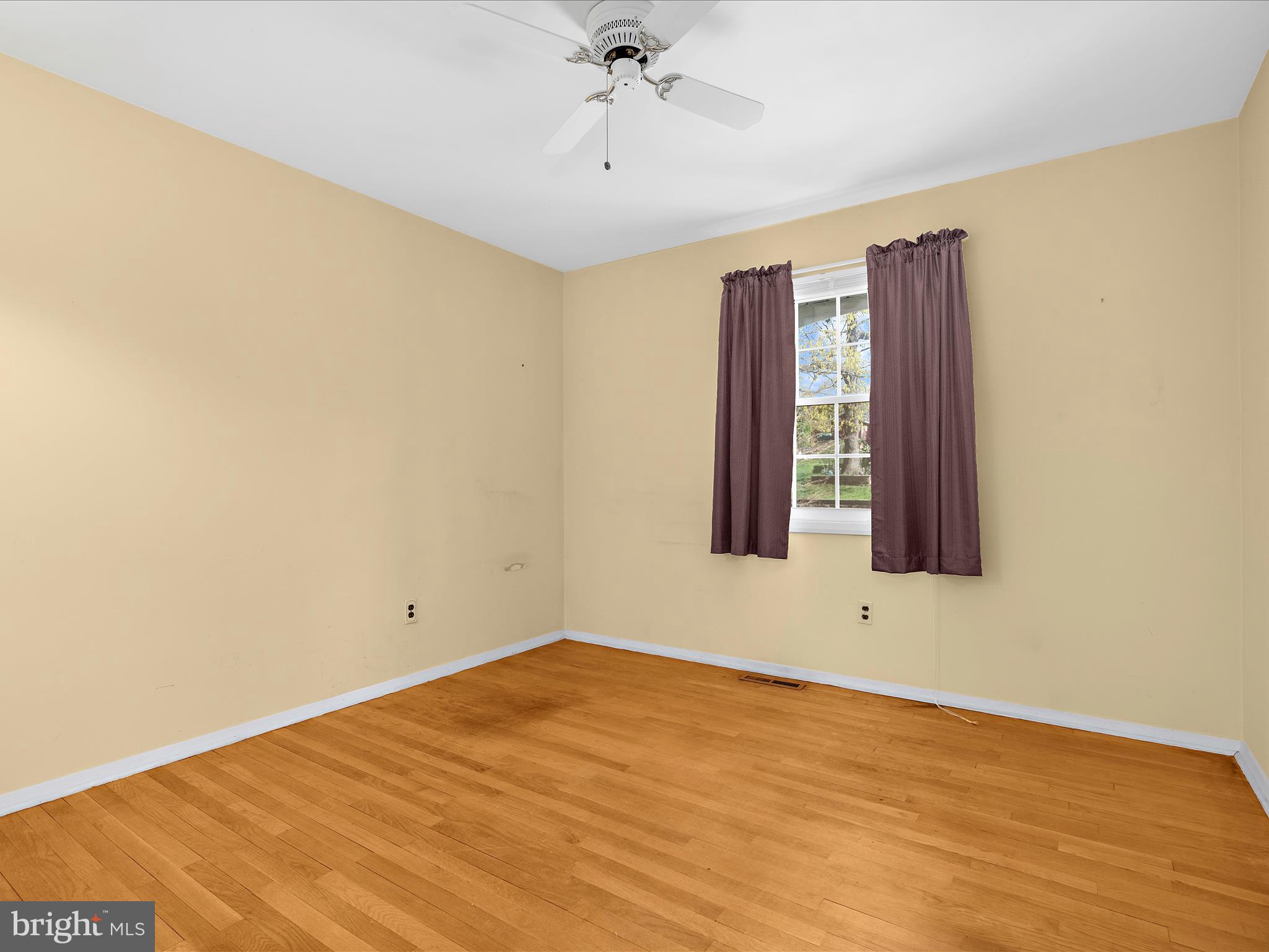 KENSINGTON - Residential