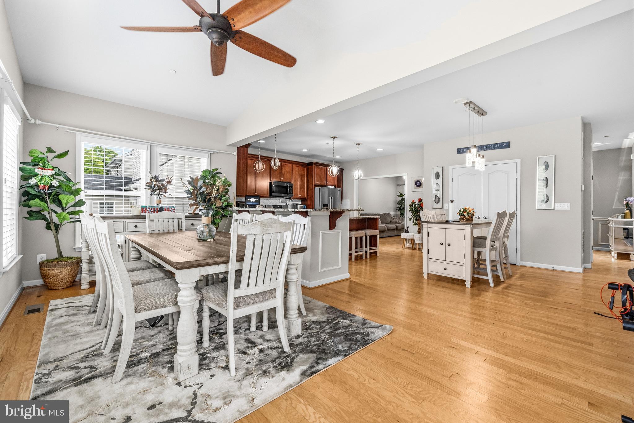 NORTH BROOK - Residential