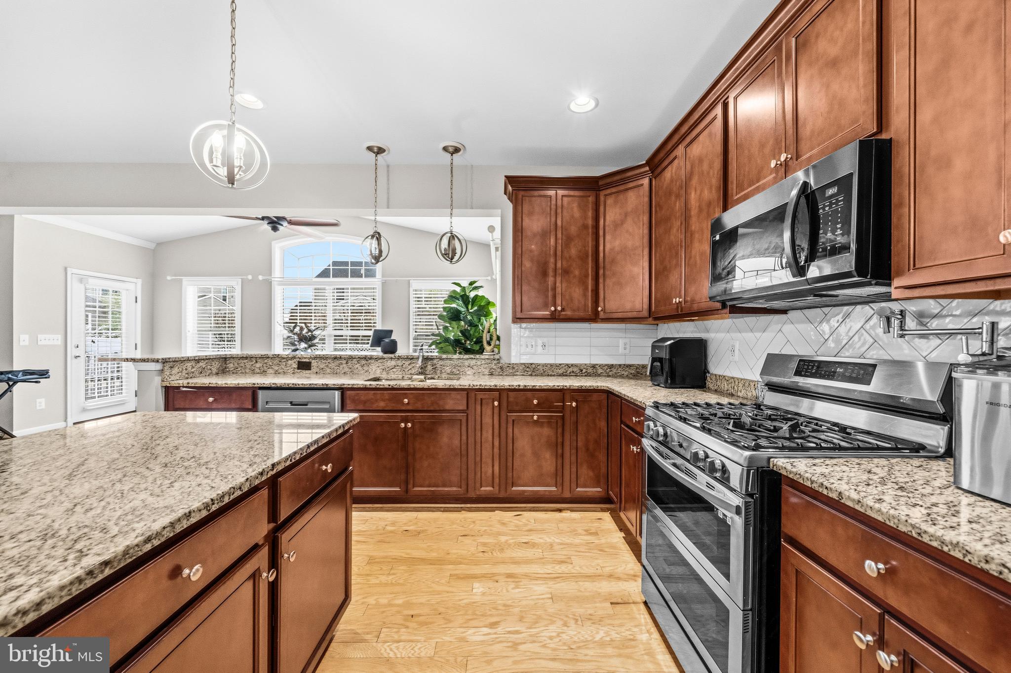 NORTH BROOK - Residential