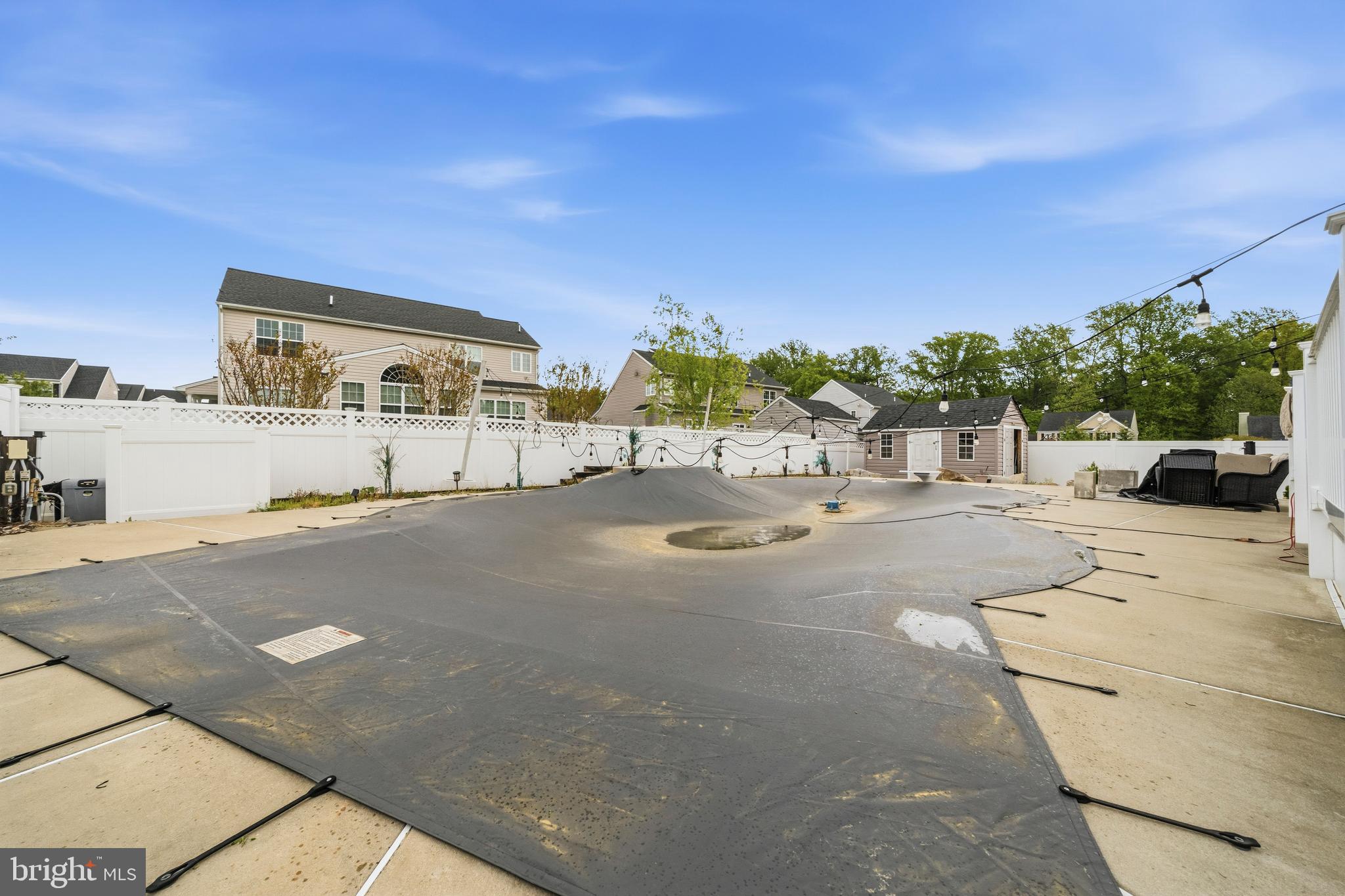 NORTH BROOK - Residential