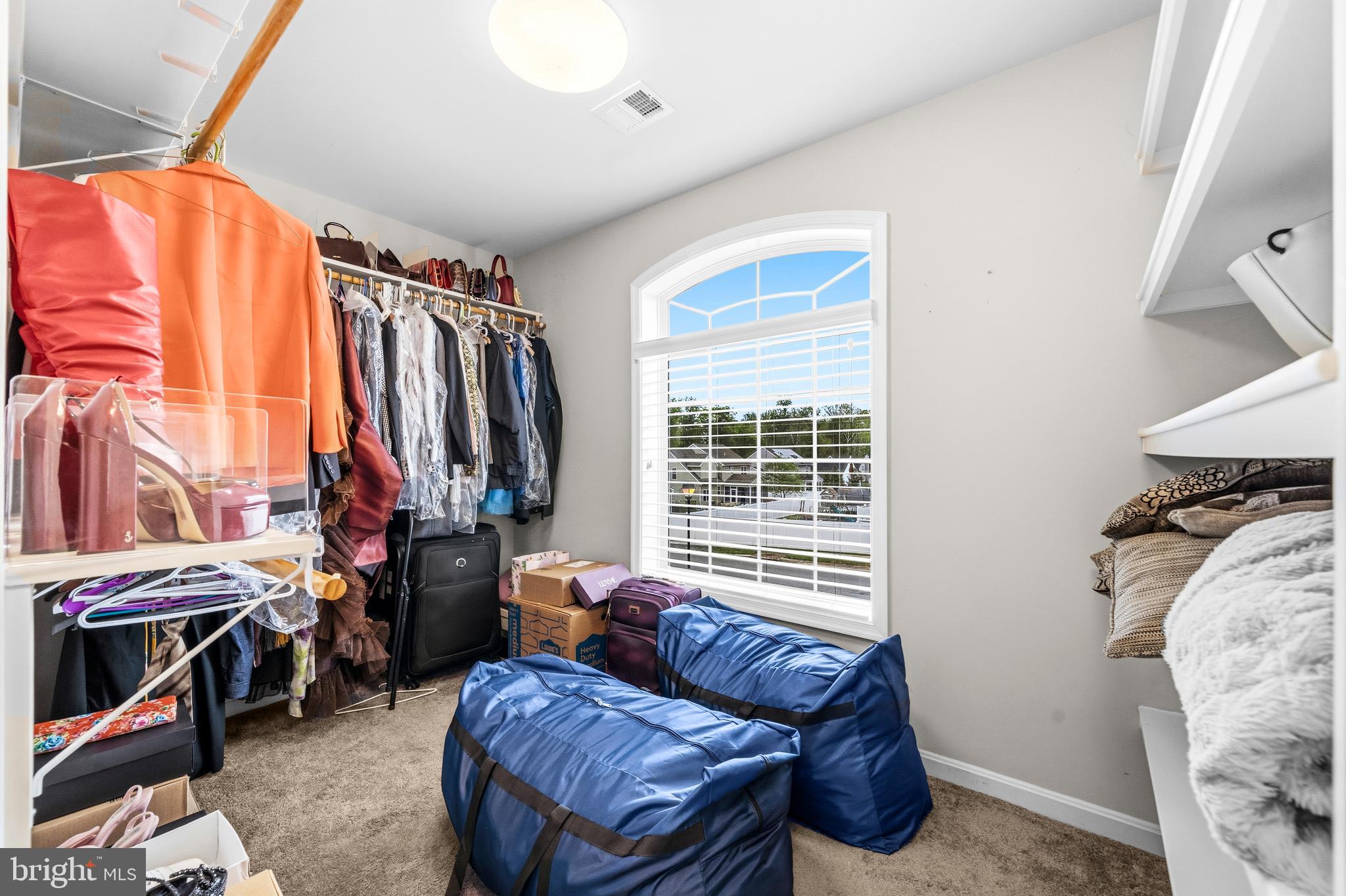 NORTH BROOK - Residential