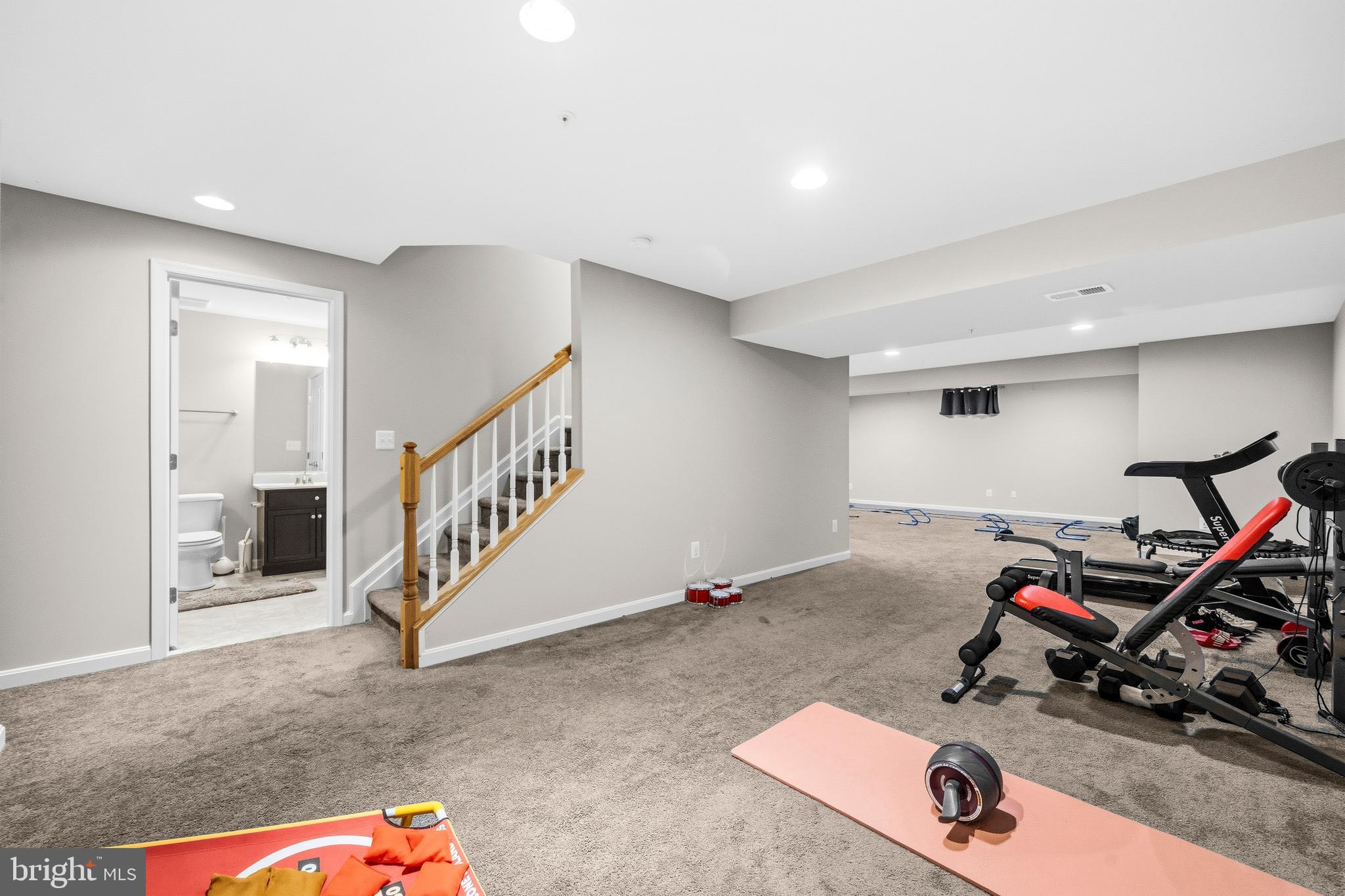 NORTH BROOK - Residential