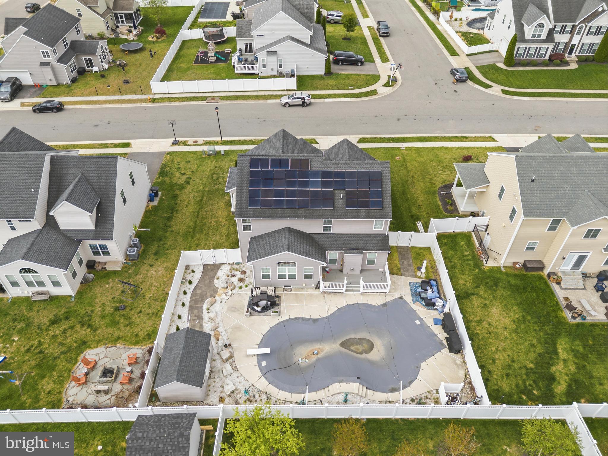 NORTH BROOK - Residential