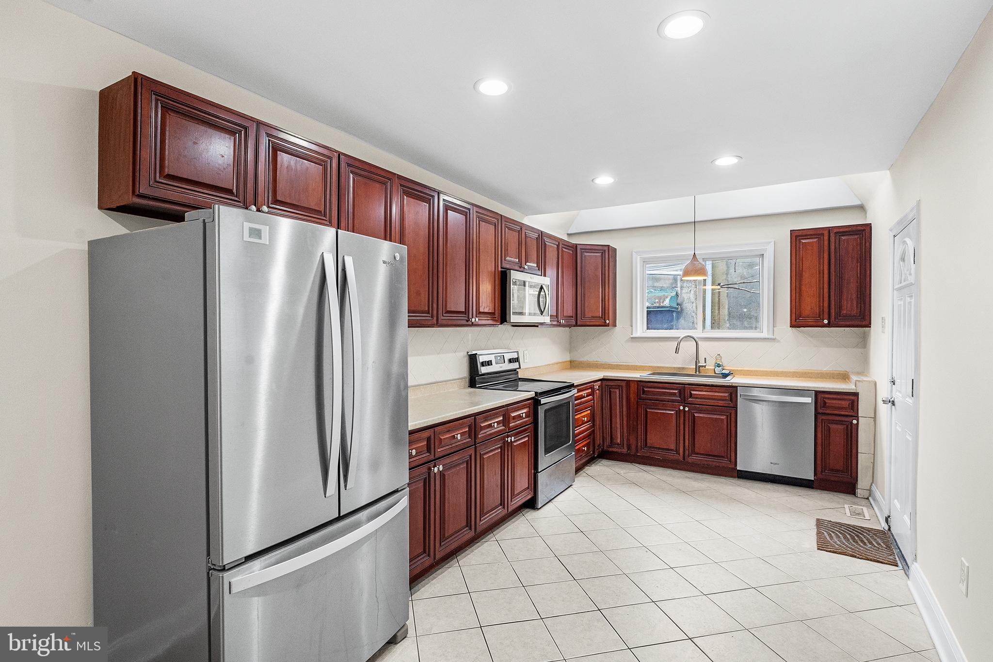 NEWBOLD - Residential
