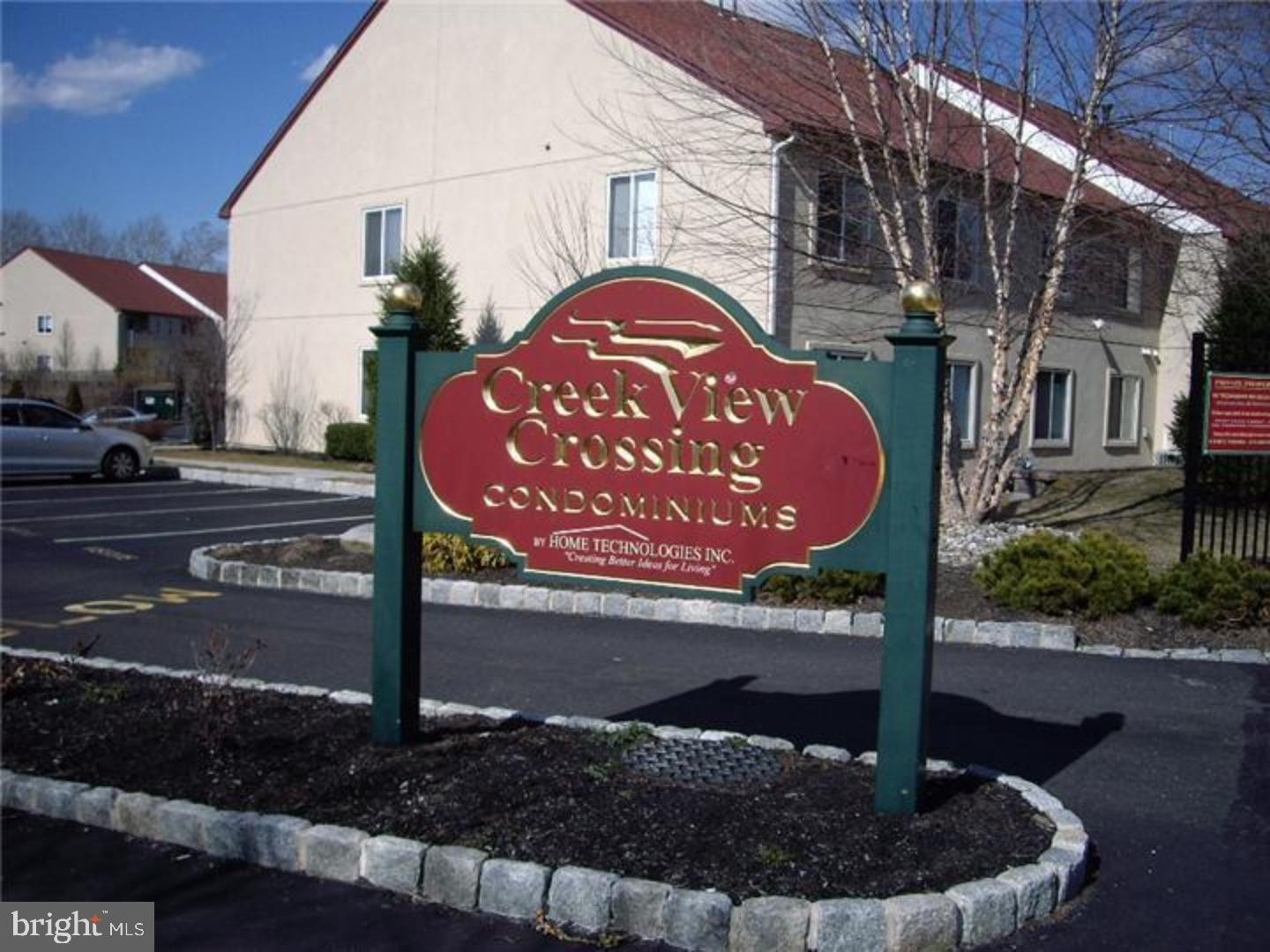 CREEK VIEW CROSSING - Residential